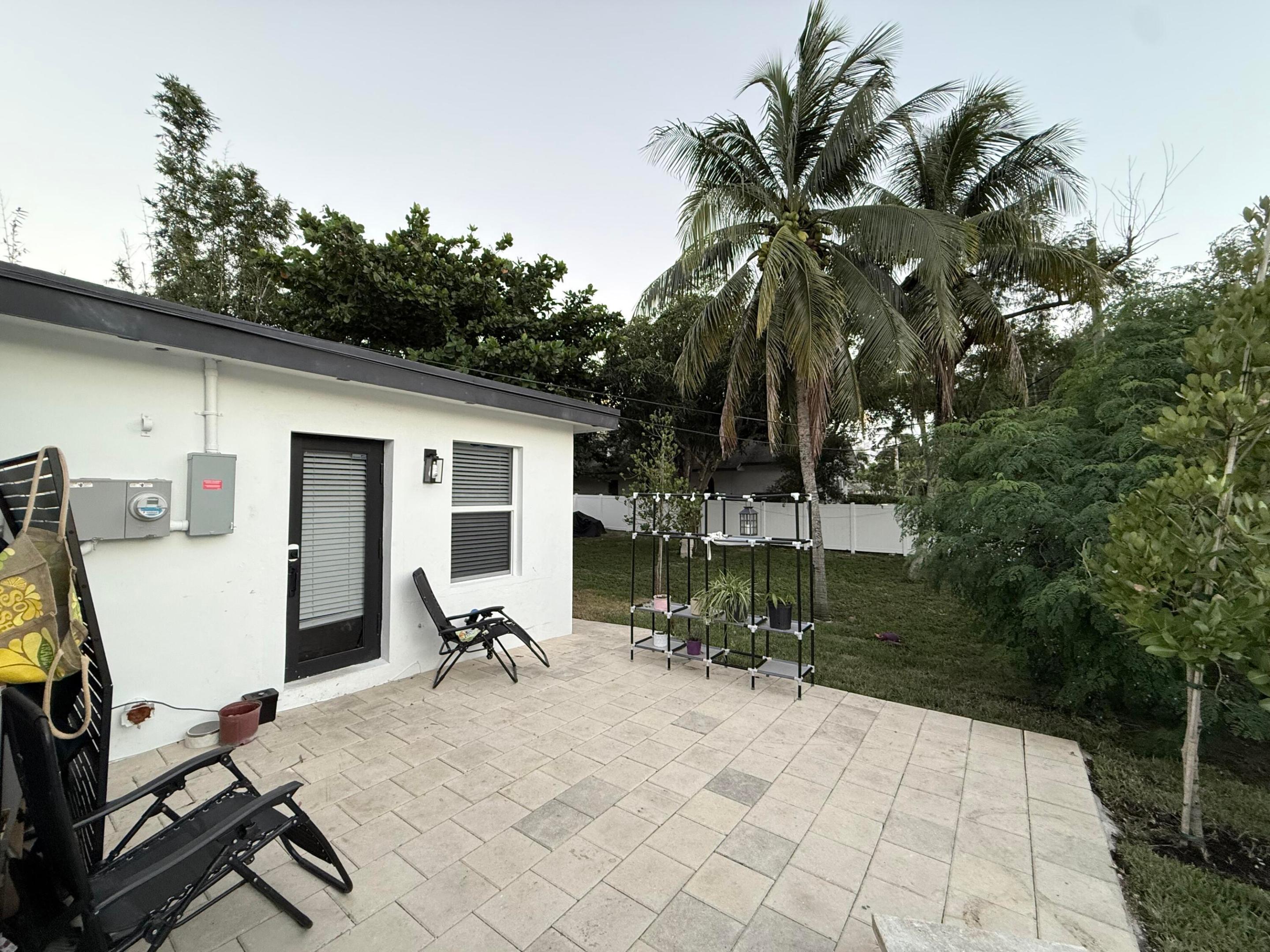 NICHOLS 1ST ADD TO DELRAY - Residential Income