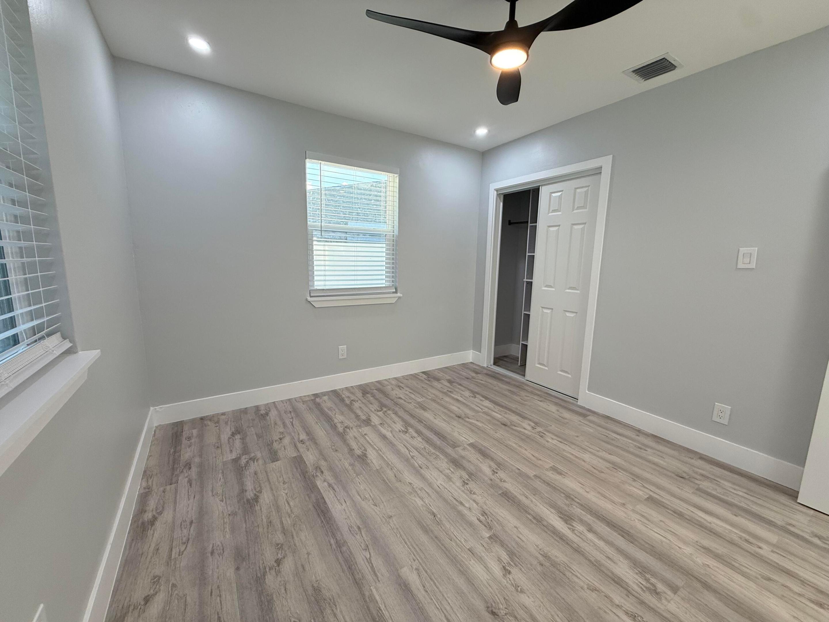 NICHOLS 1ST ADD TO DELRAY - Residential Income