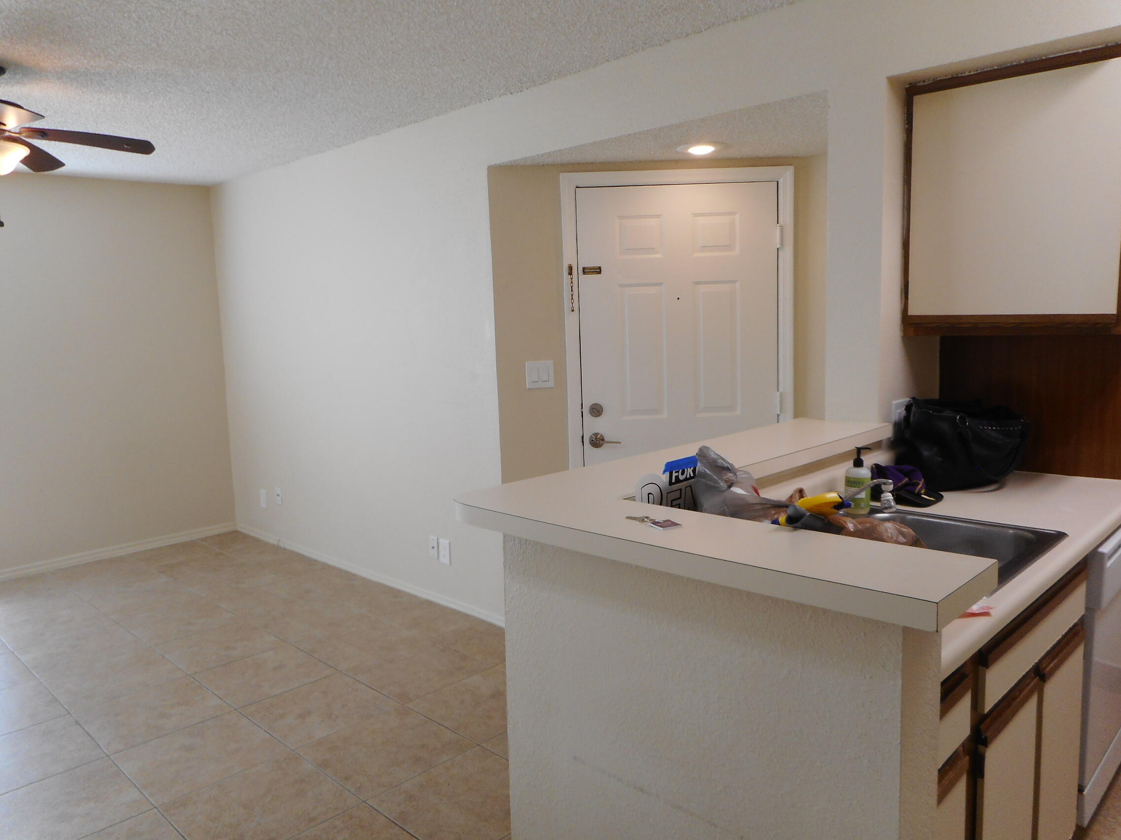 SUNDANCE AT DAVIE CONDO - Residential Lease