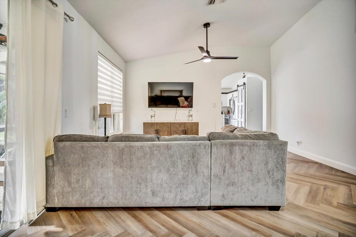 CRESTWOOD UNIT 3 PL 3 - Residential