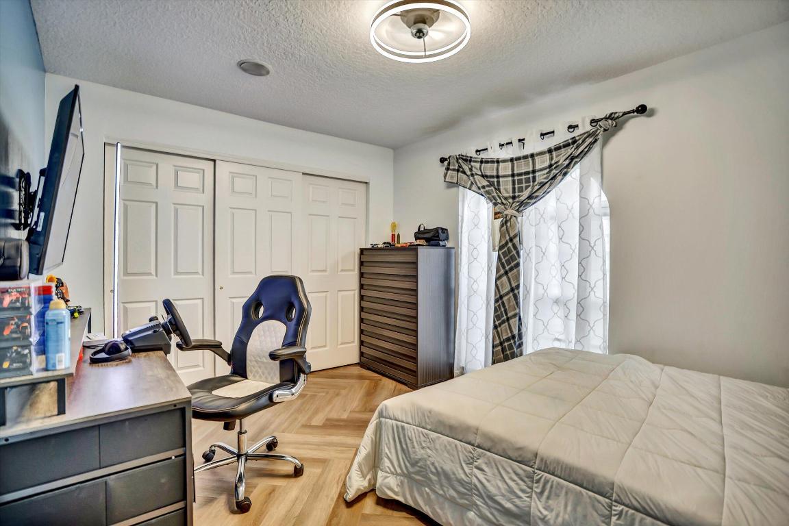 CRESTWOOD UNIT 3 PL 3 - Residential