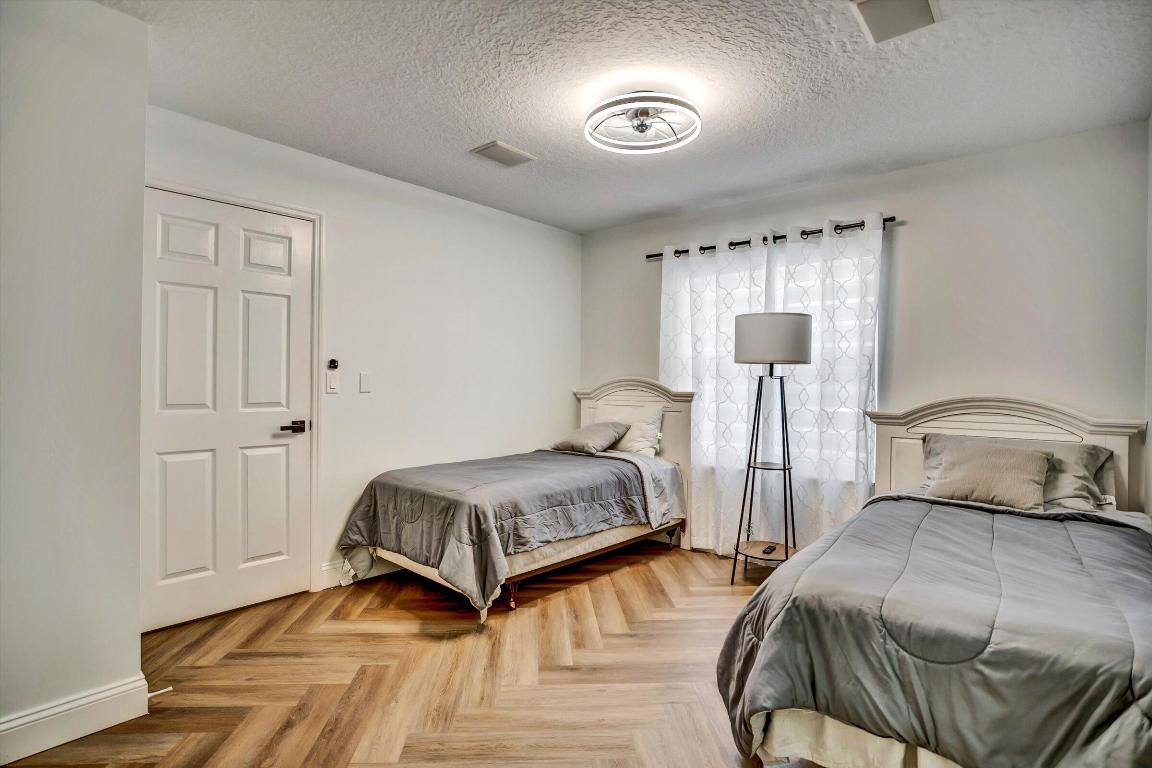 CRESTWOOD UNIT 3 PL 3 - Residential
