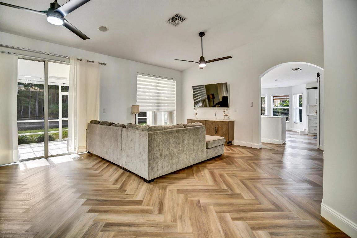 CRESTWOOD UNIT 3 PL 3 - Residential