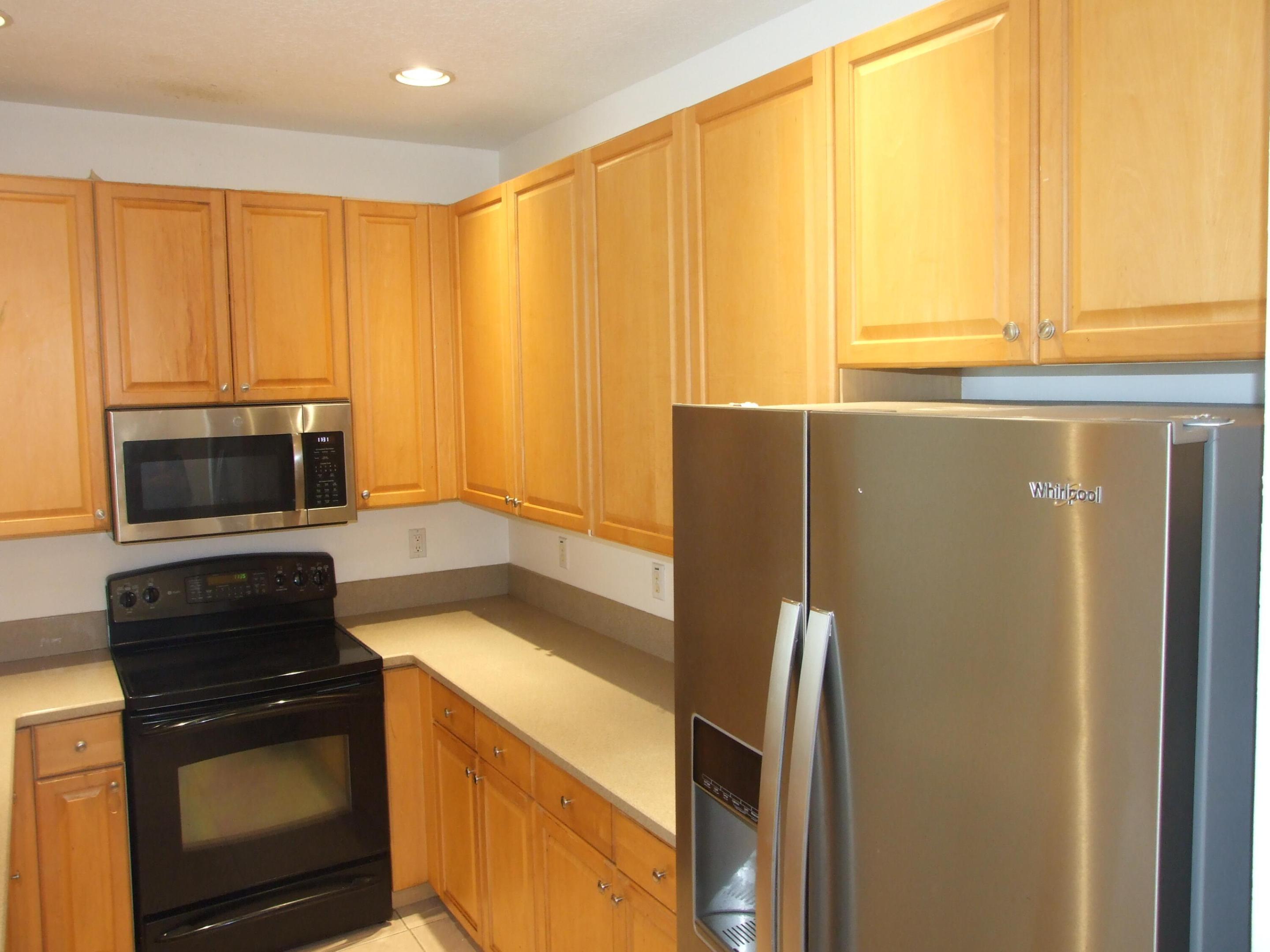 ABACOA TOWN CENTER 3 - Residential Lease