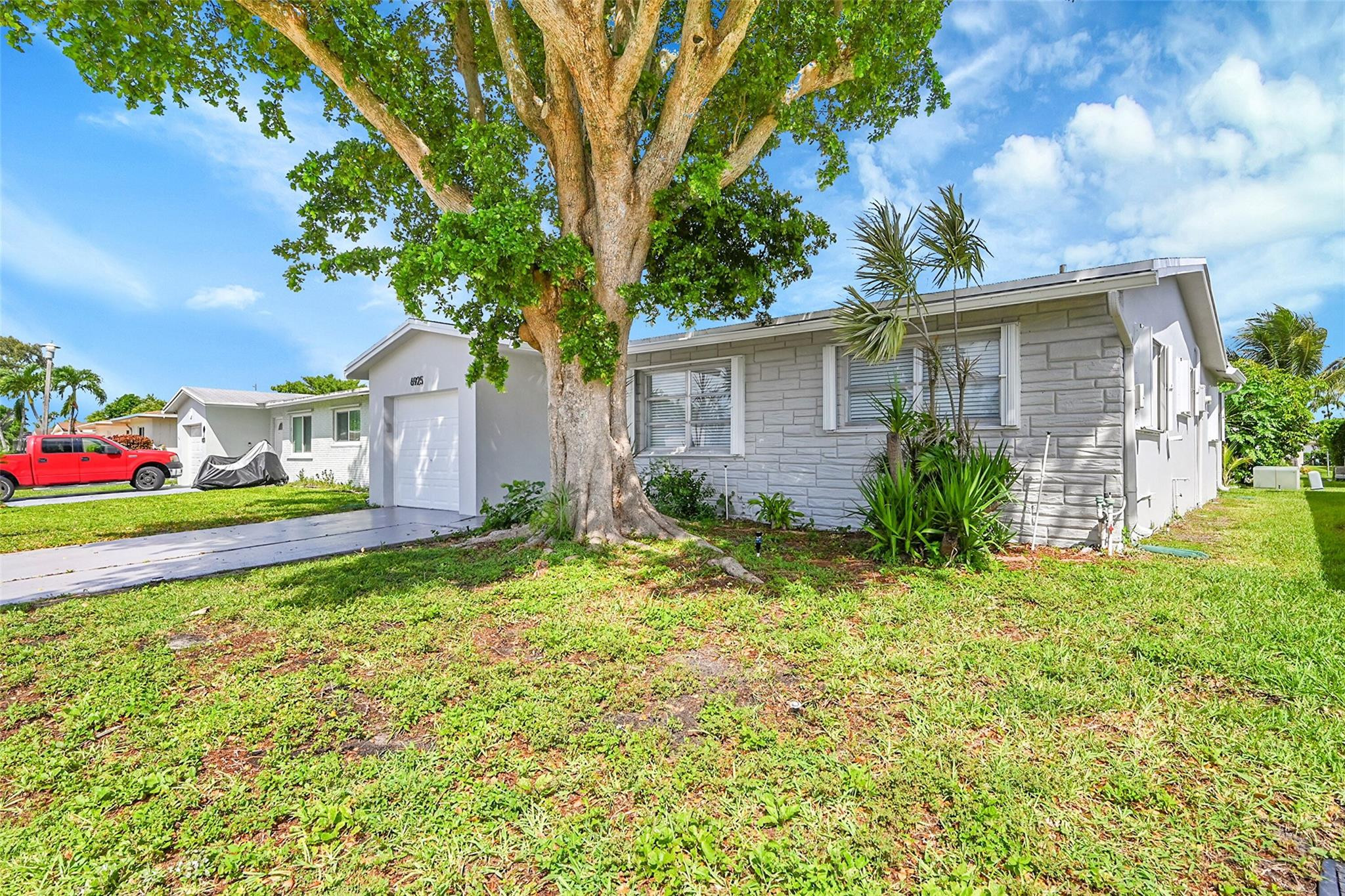 Paradise Gardens Sec 3 72 - Residential