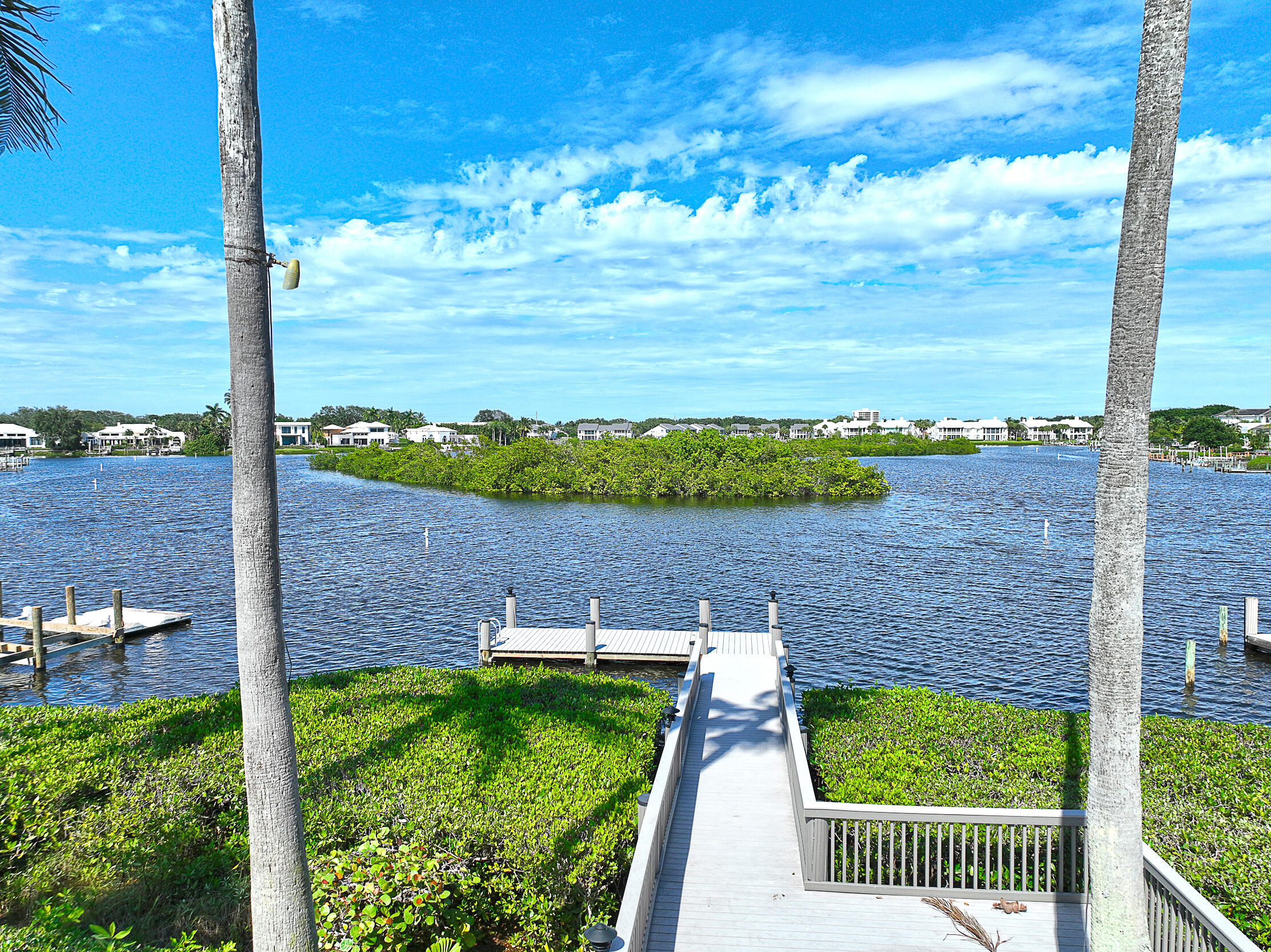 Admirals Cove - Residential
