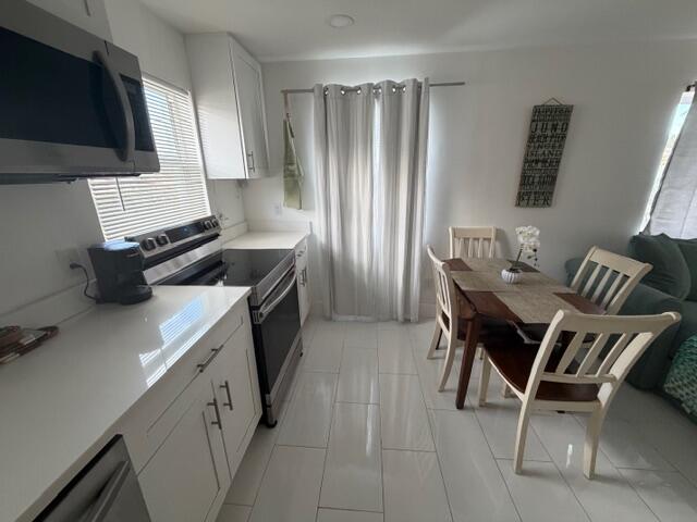 LAKE WORTH TOWN OF ADD 1 - Residential Income