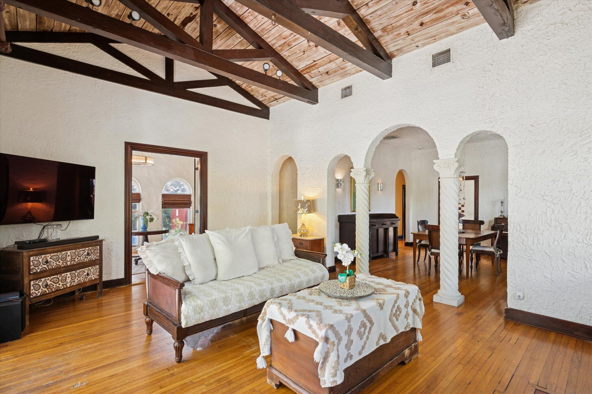 RIO VISTA C J HECTORS RESUB - Residential
