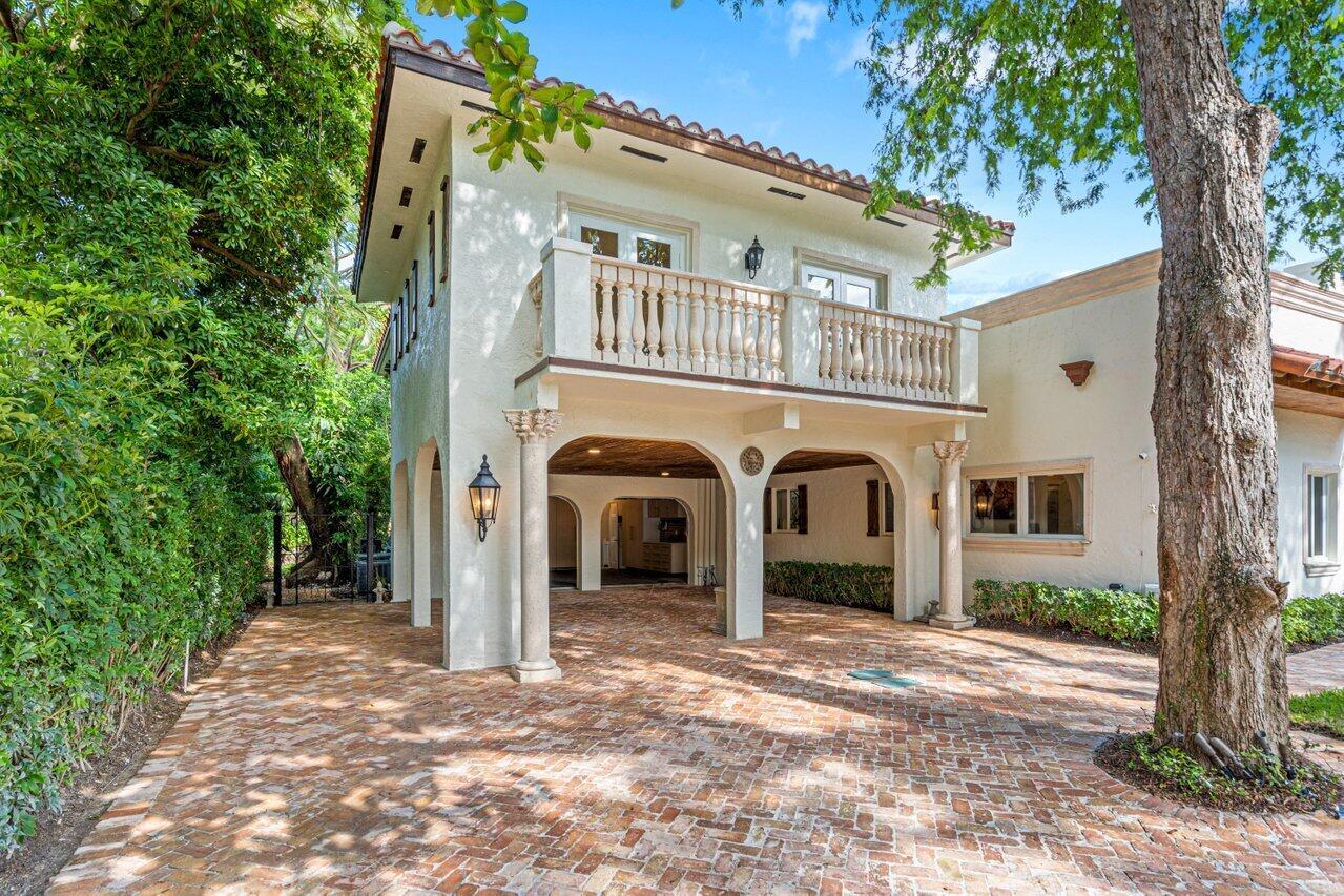 OLD FLORESTA - Residential