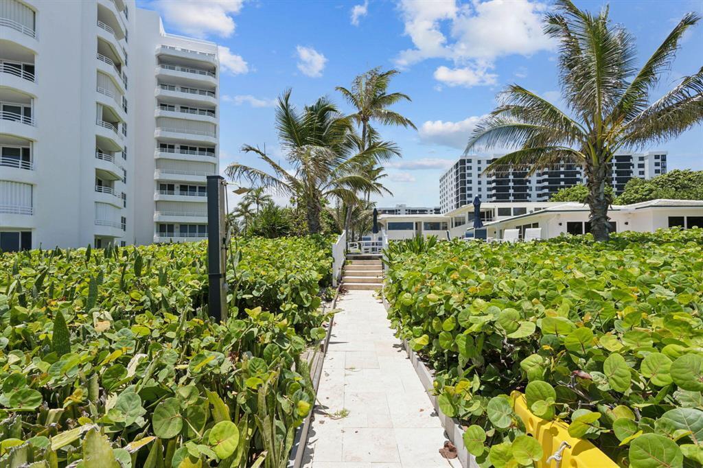 RIDGE CONDO - Residential