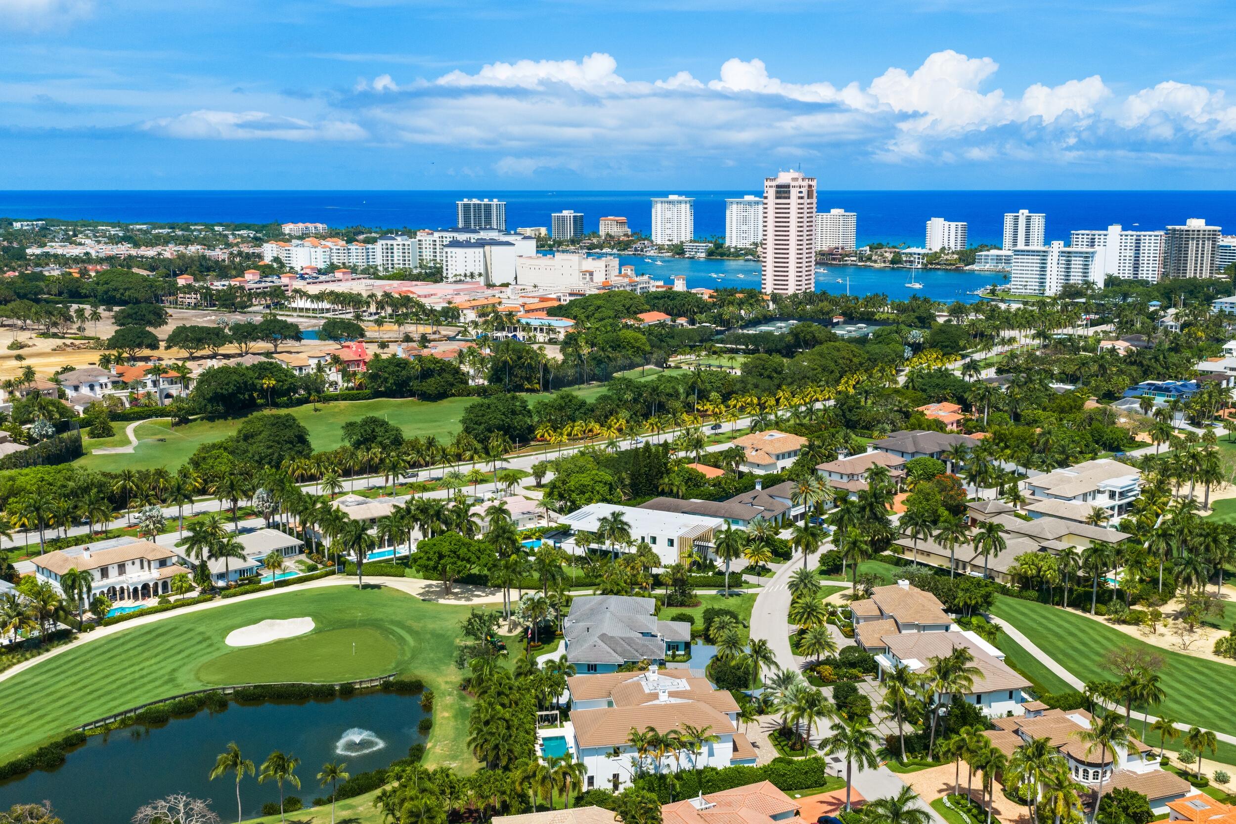 ROYAL PALM YACHT & COUNTRY CLUB - Residential