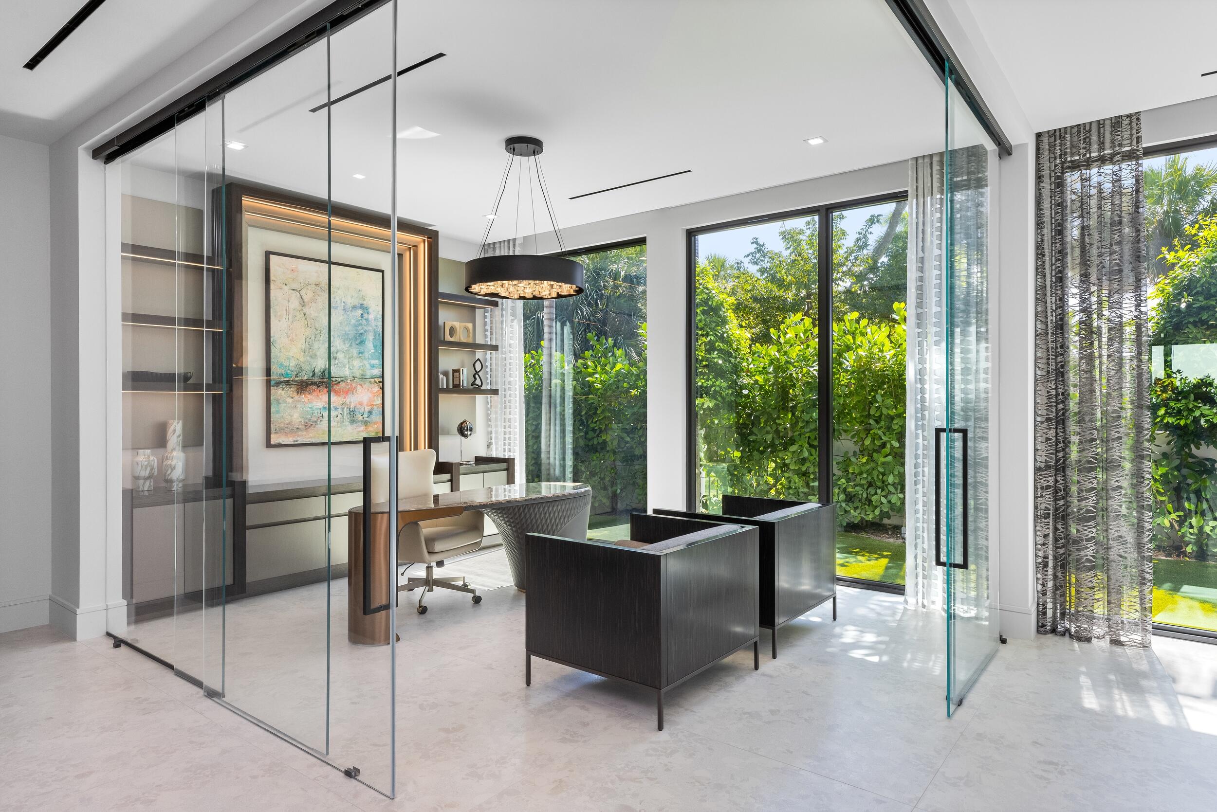 ROYAL PALM YACHT & COUNTRY CLUB - Residential