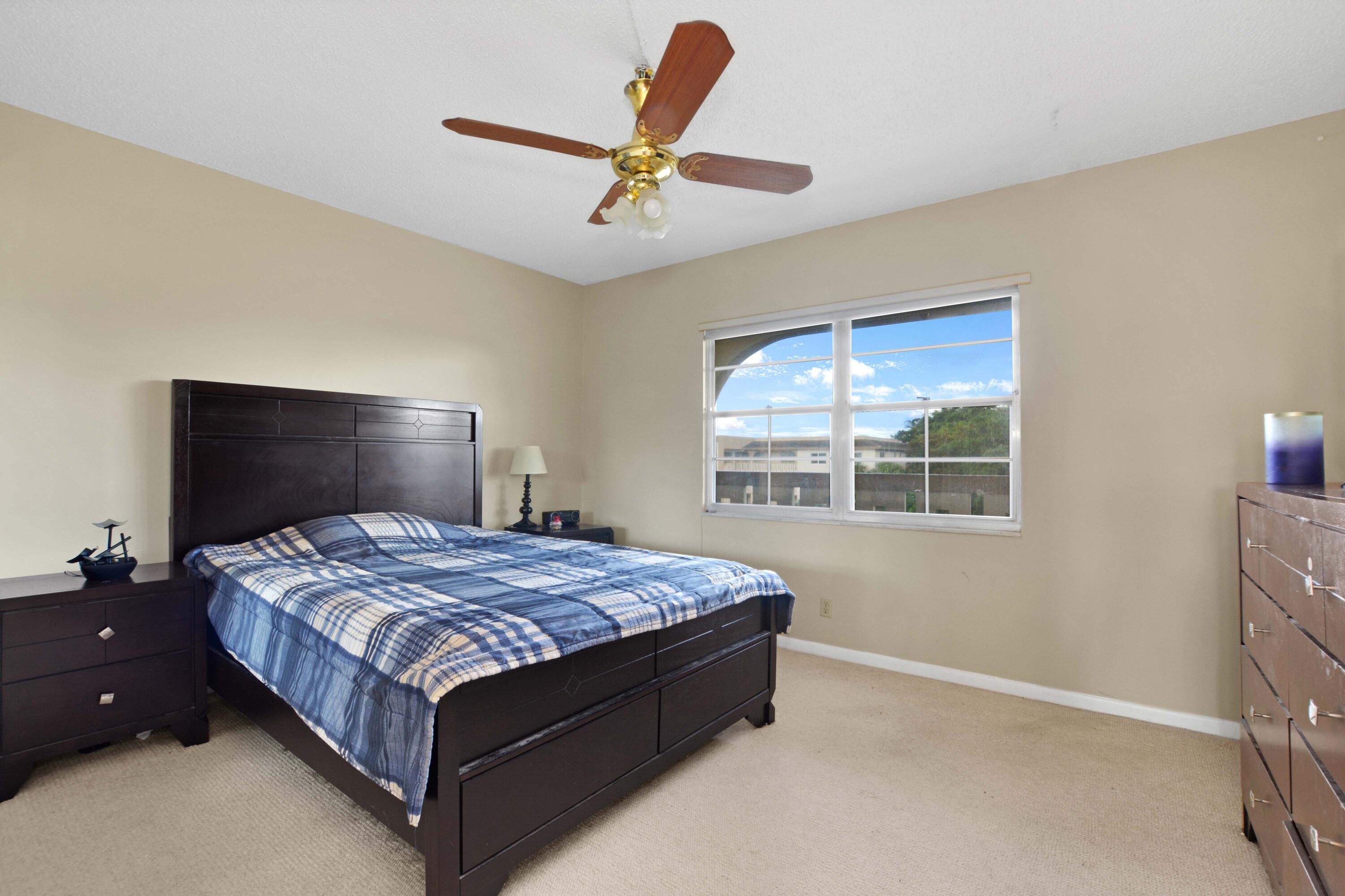 LUCAYA VILLAGE 2-E CONDO - Residential Lease