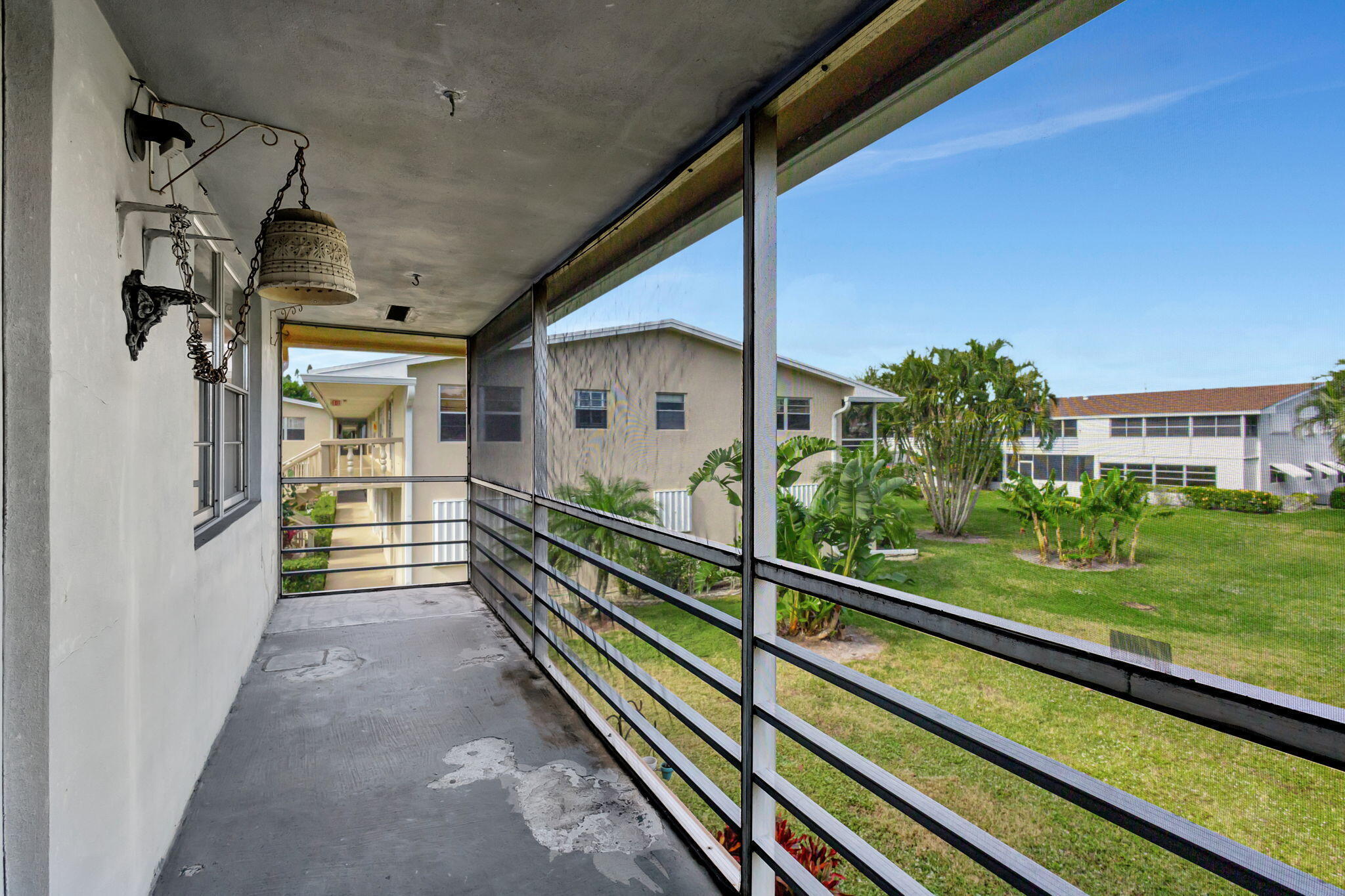 SHEFFIELD CONDOS A TO Q - Residential Lease