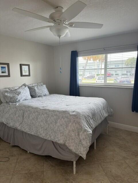 WINDSOR PARK NORTH CONDOMINIUMS - Residential