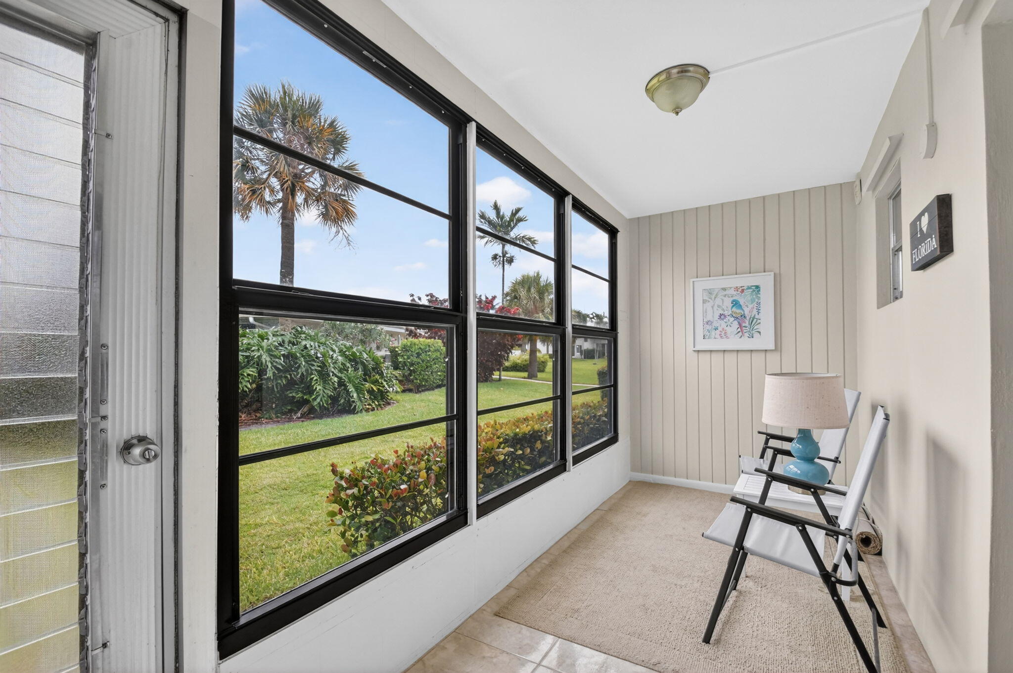 PAGET HOUSE CONDO - Residential