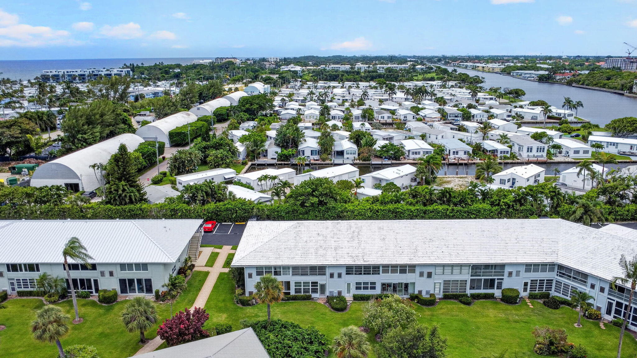 PAGET HOUSE CONDO - Residential