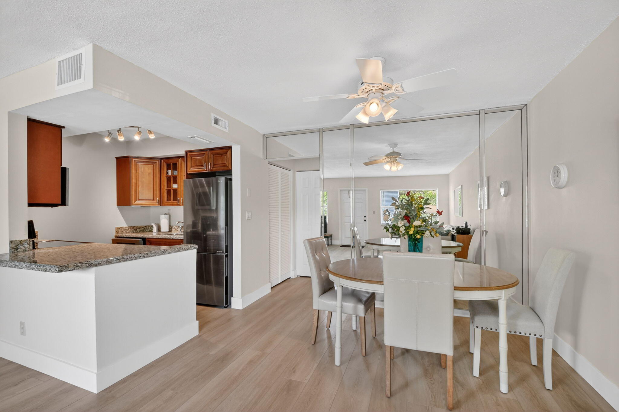PAGET HOUSE CONDO - Residential
