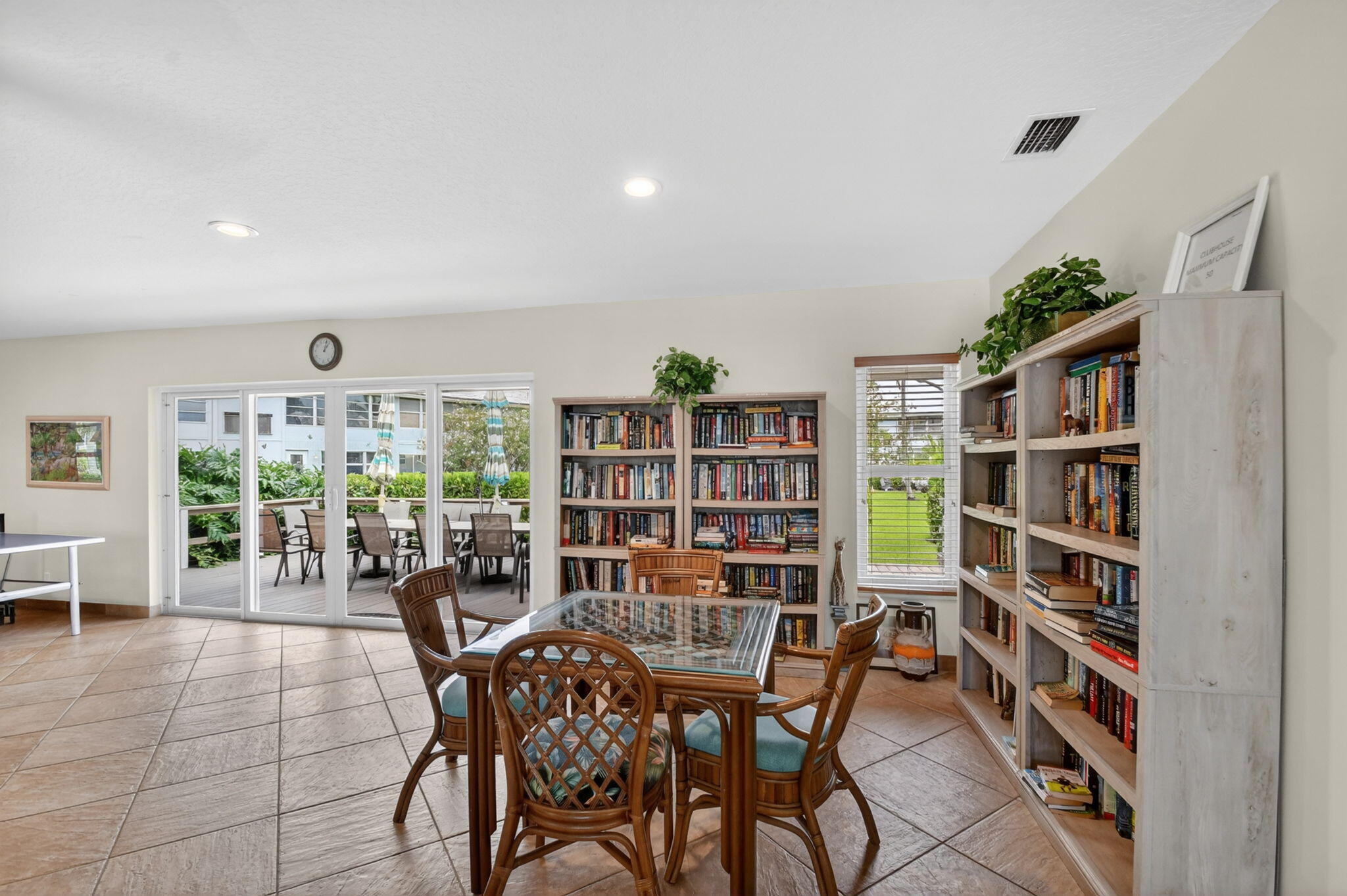 PAGET HOUSE CONDO - Residential