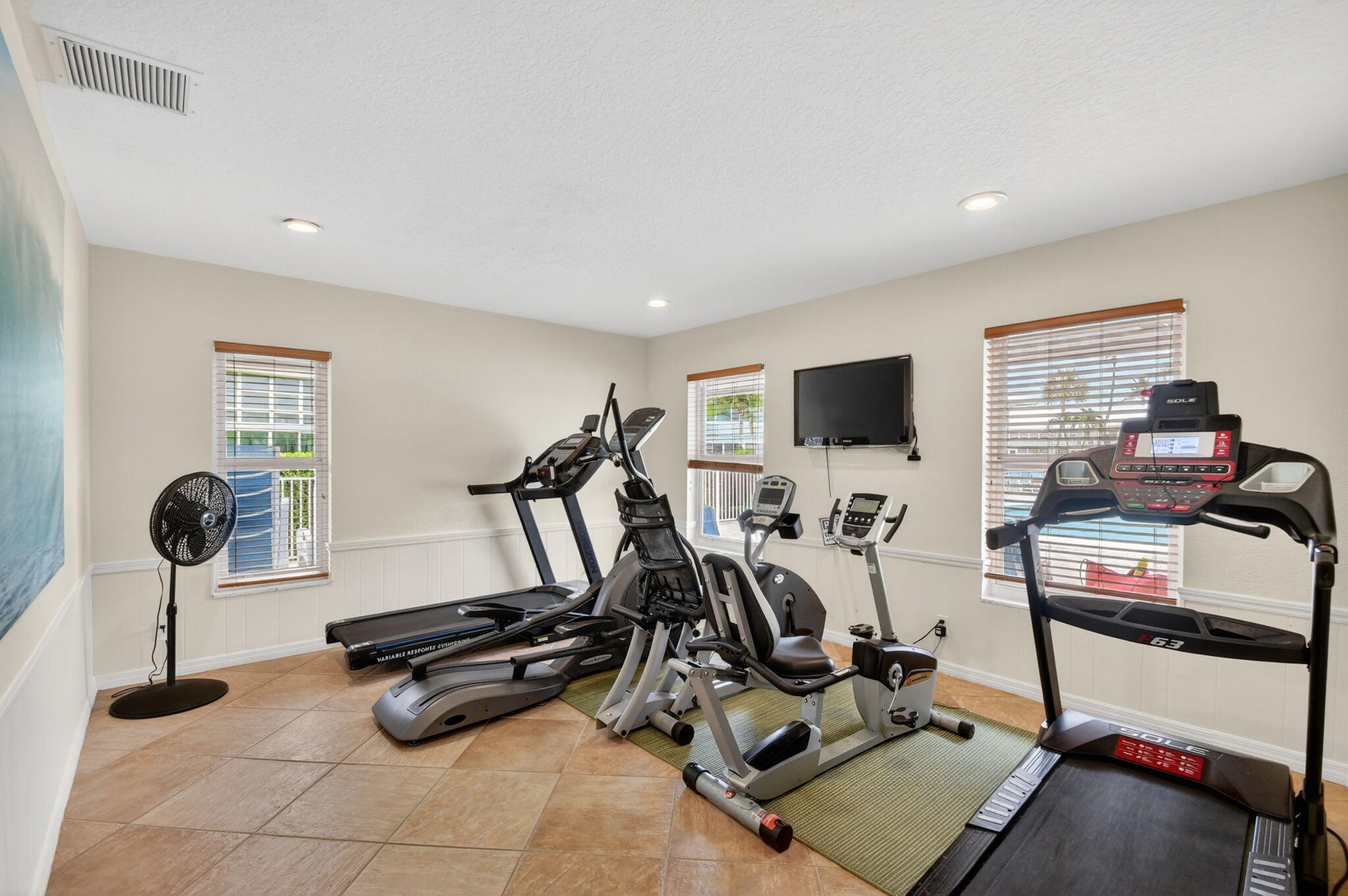 PAGET HOUSE CONDO - Residential