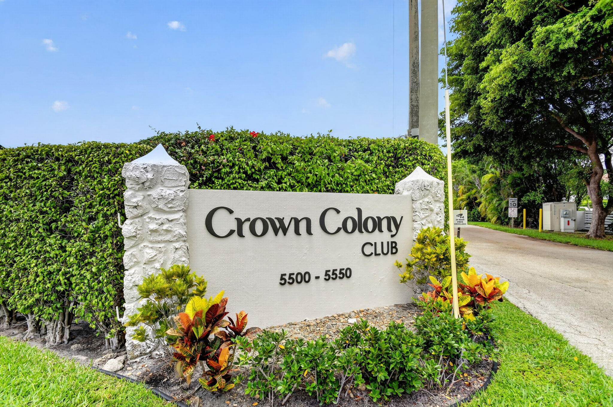 PAGET HOUSE CONDO - Residential