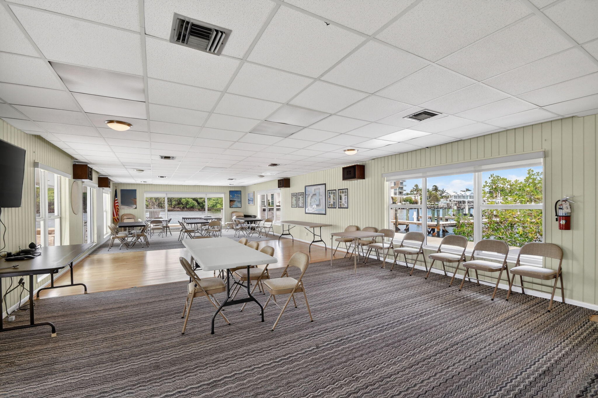 PAGET HOUSE CONDO - Residential