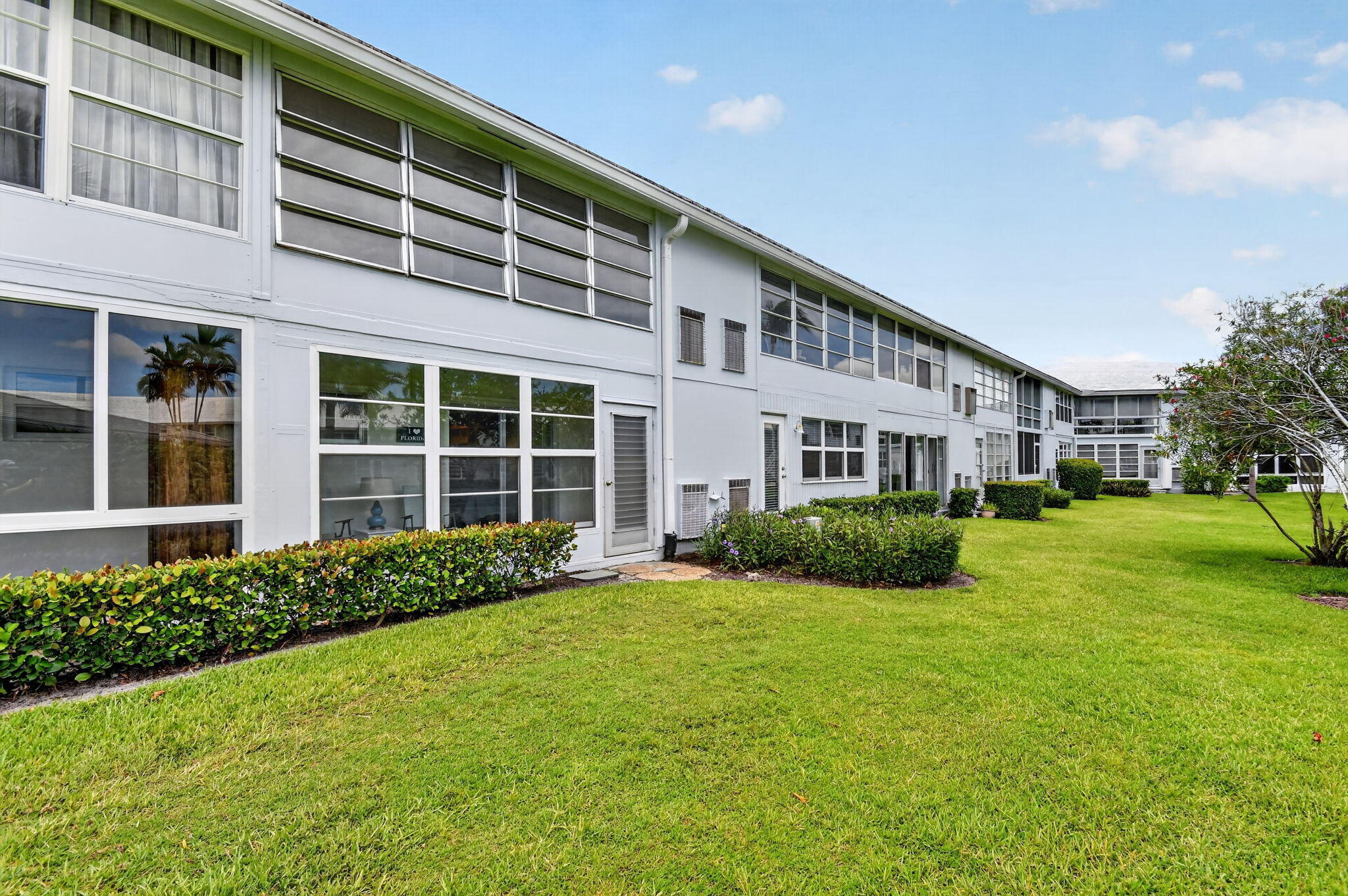 PAGET HOUSE CONDO - Residential