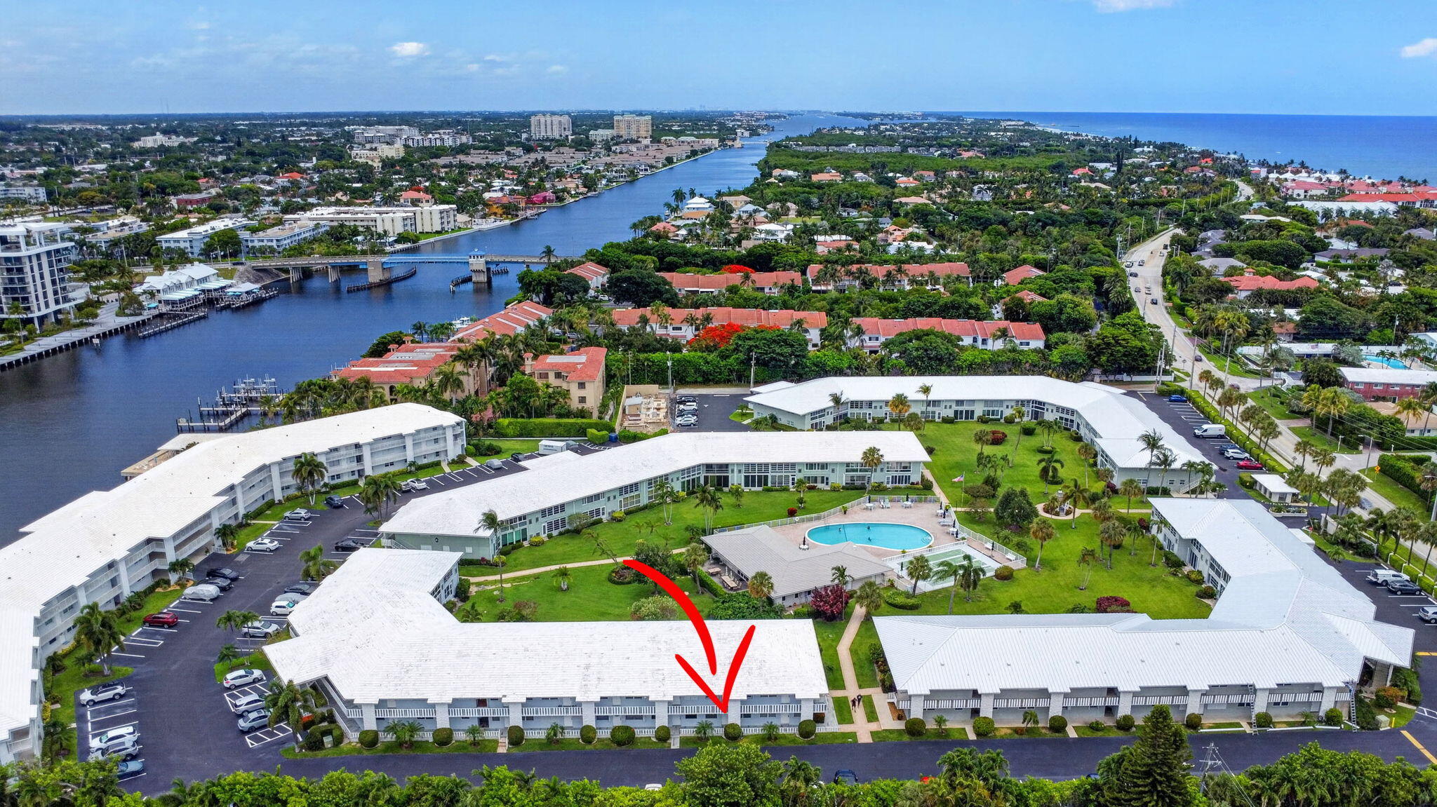 PAGET HOUSE CONDO - Residential