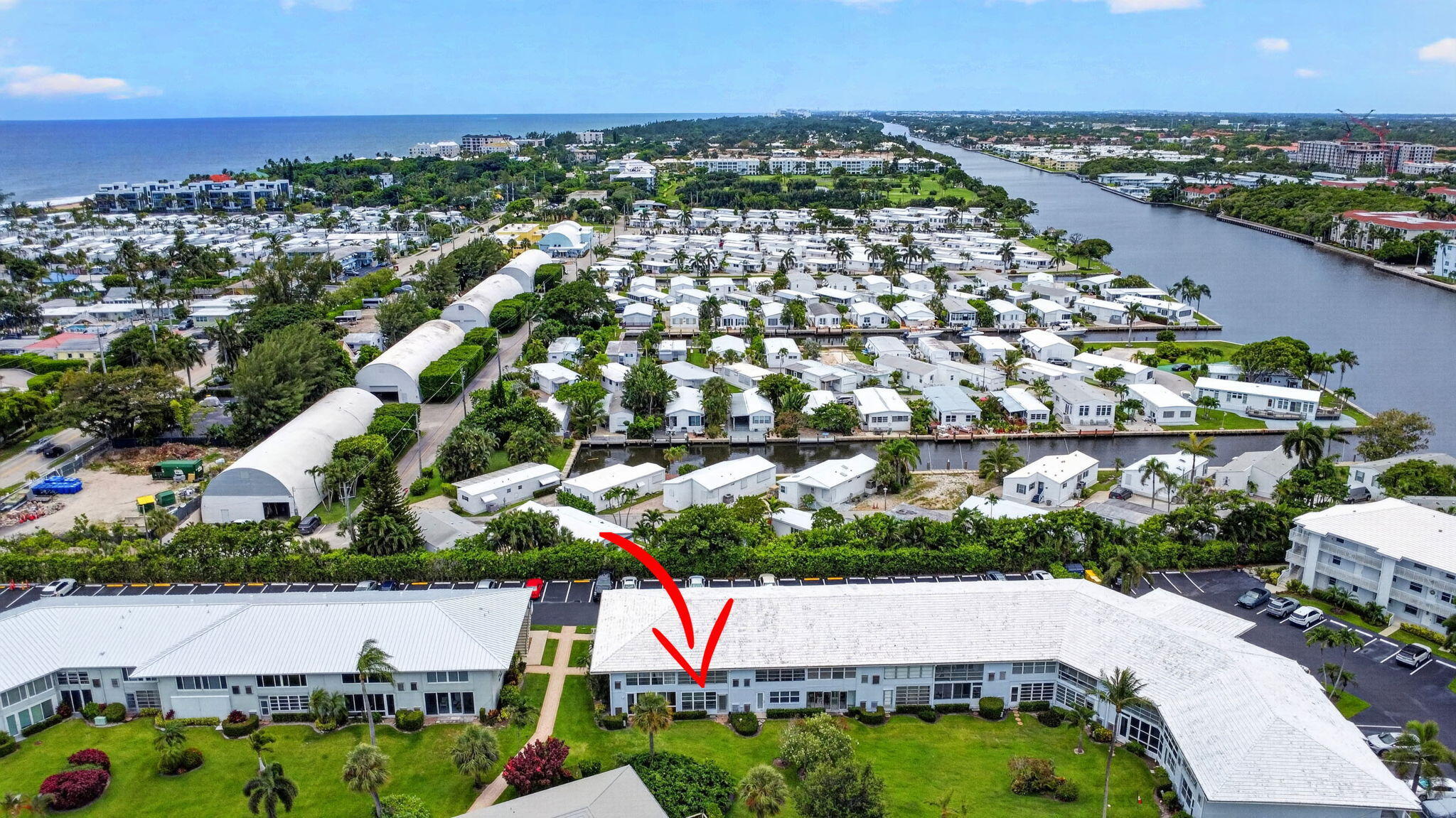 PAGET HOUSE CONDO - Residential