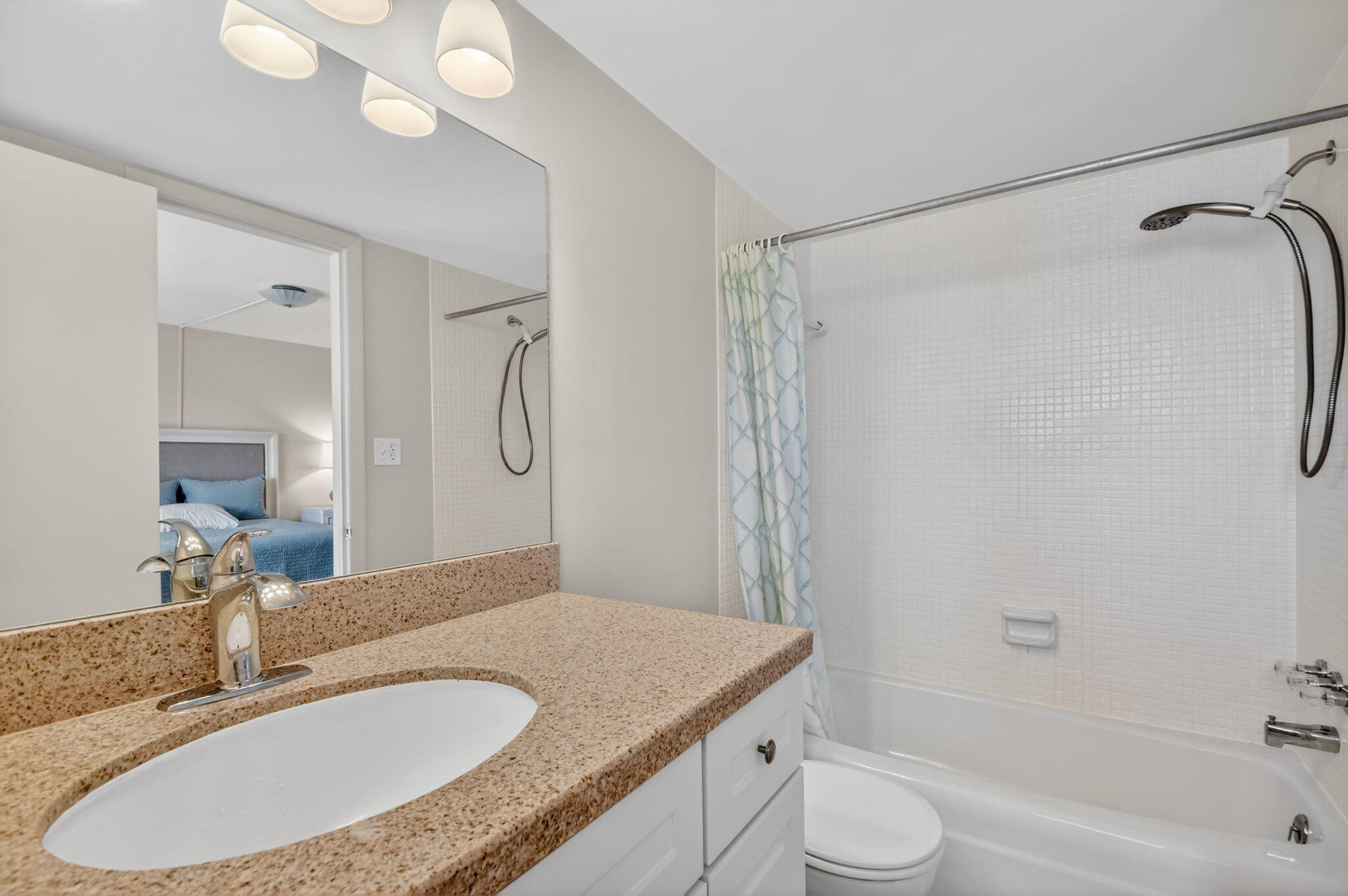 PAGET HOUSE CONDO - Residential