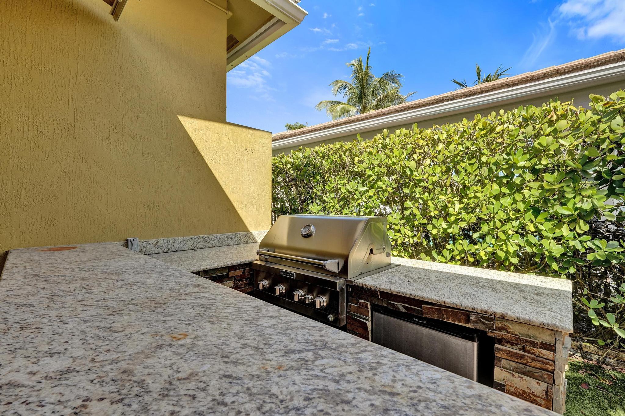 BOTANICA - Residential