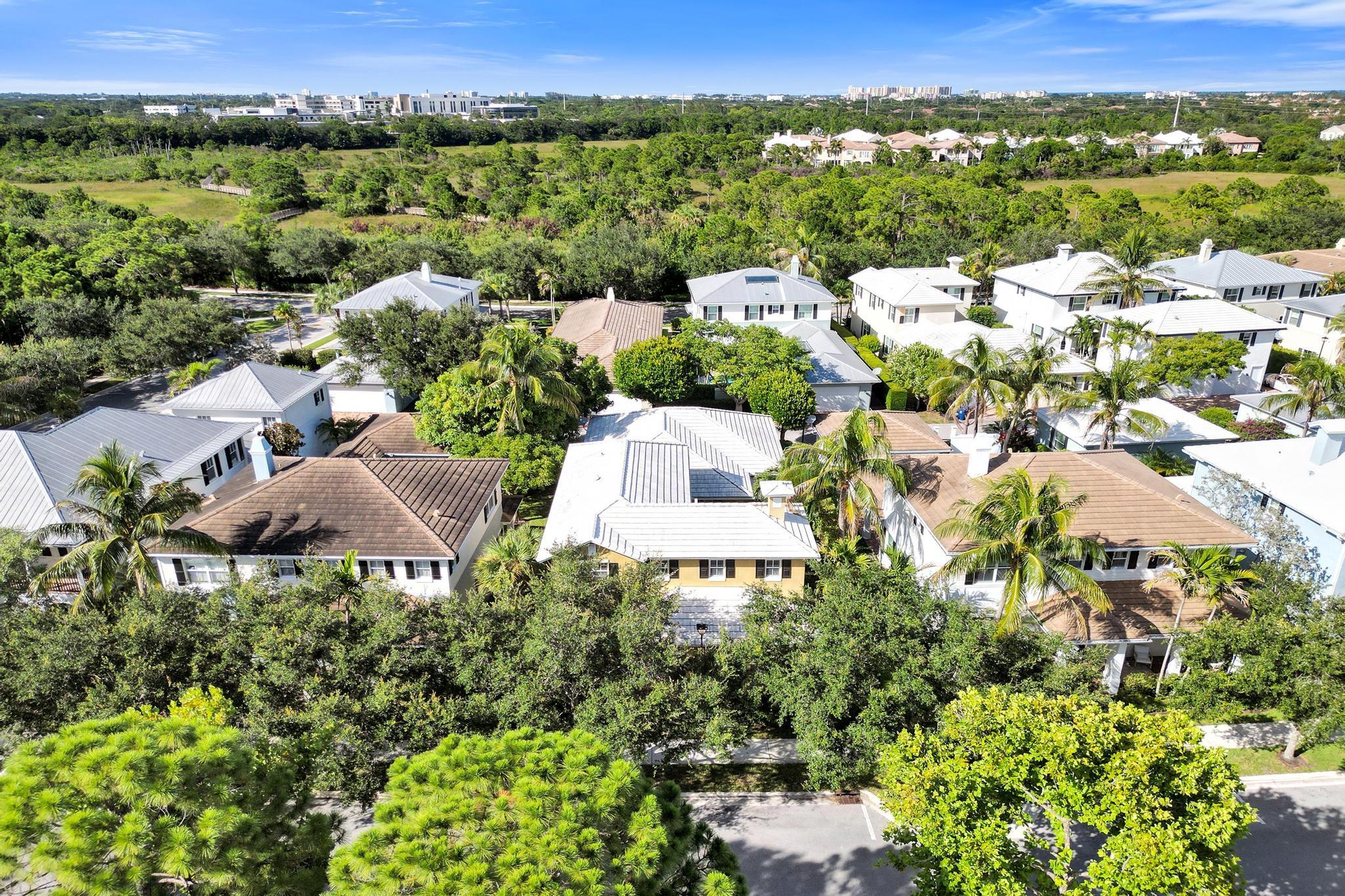 BOTANICA - Residential