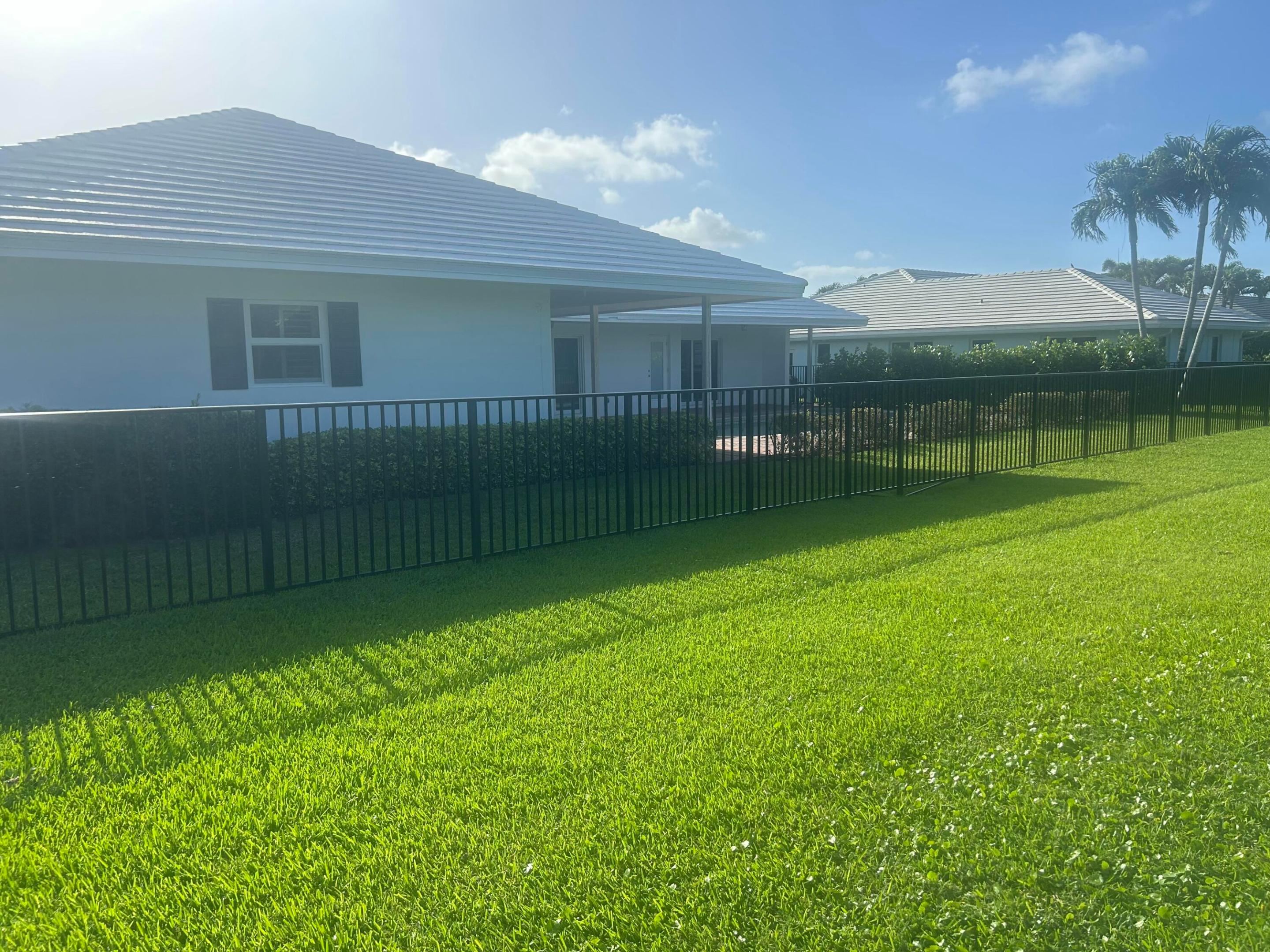 DELRAY DUNES FIRST SEC - Residential