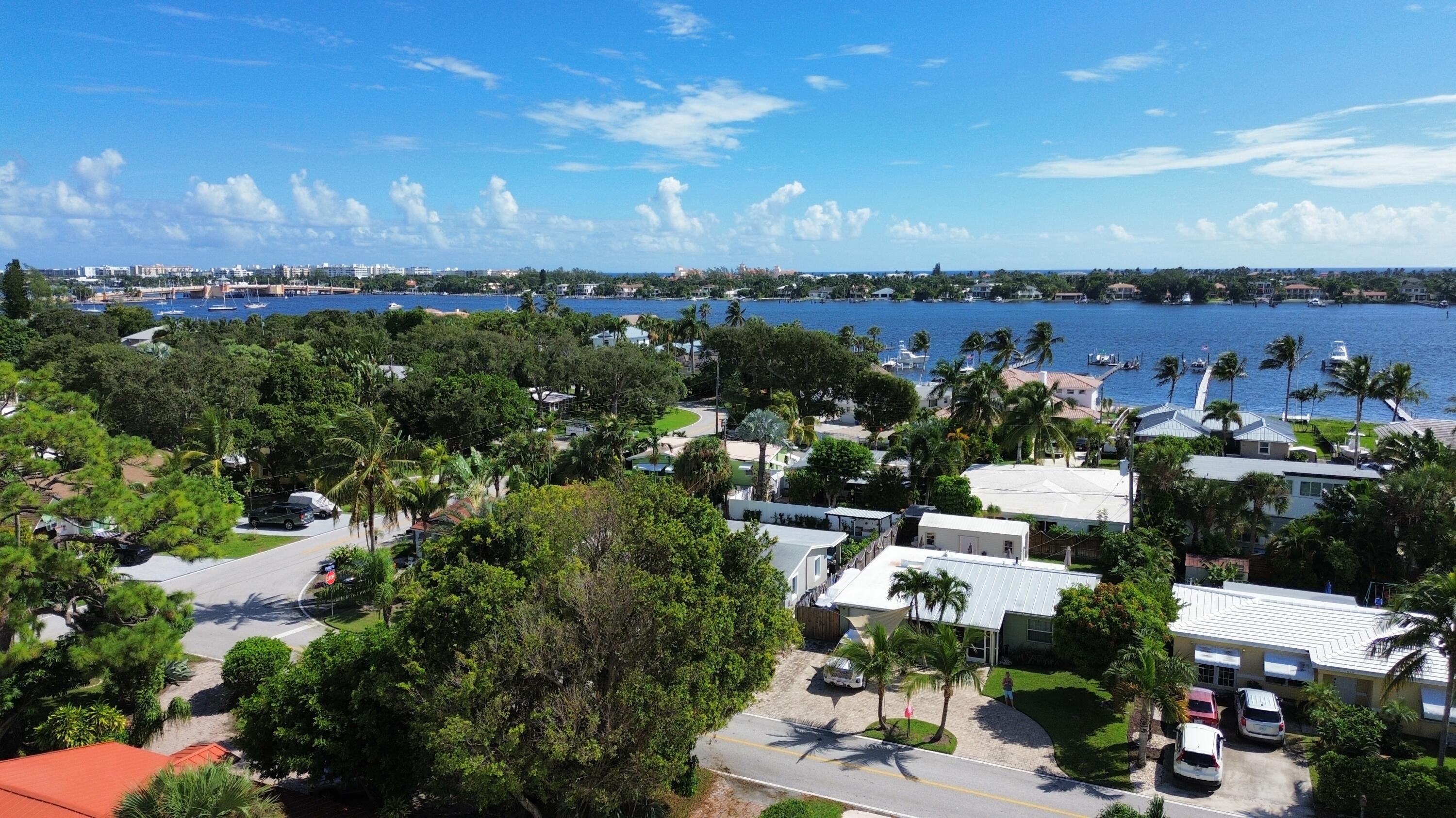 LANTANA COVE - Residential Lease