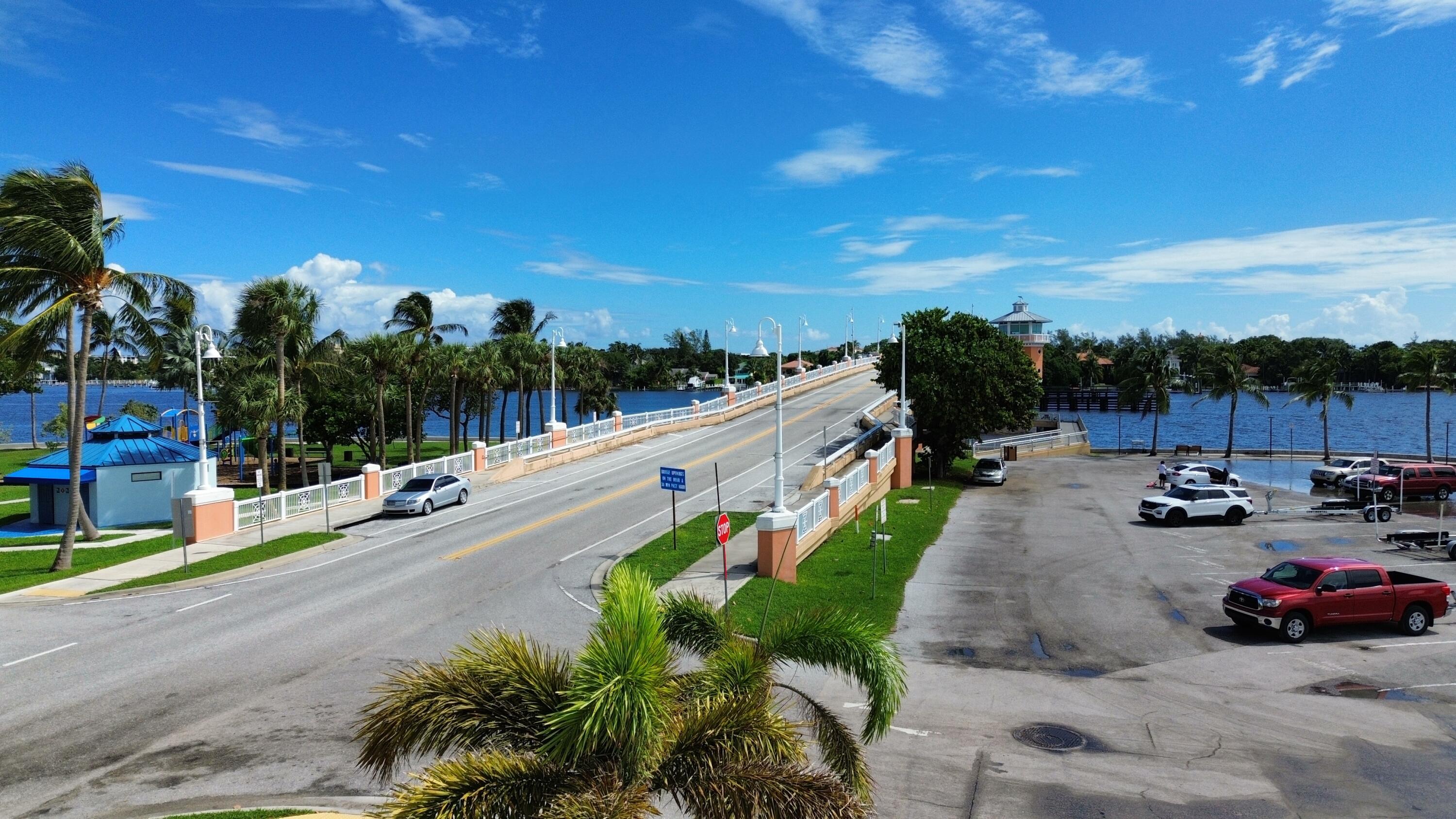 LANTANA COVE - Residential Lease