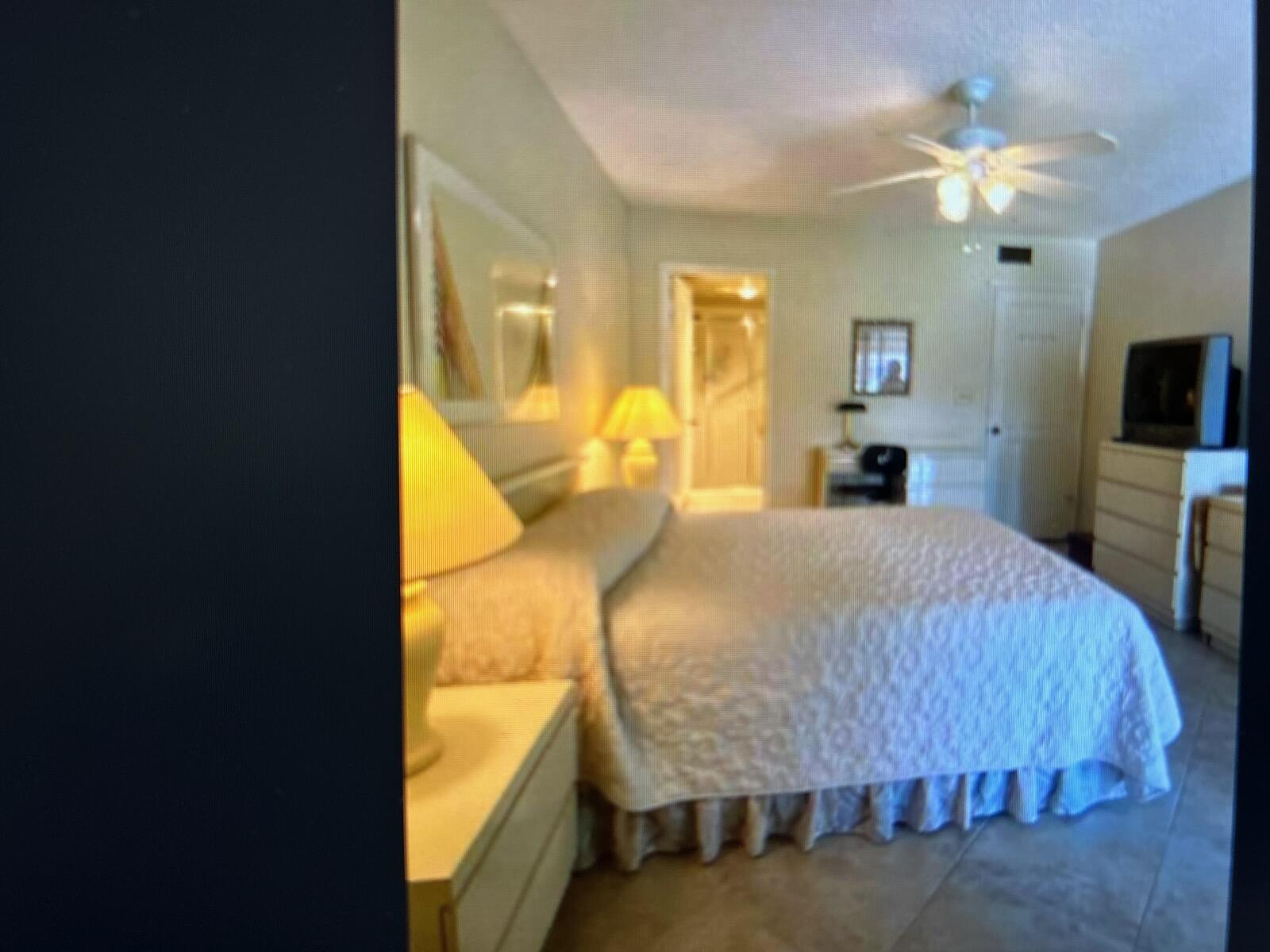 POINCIANA GARDENS CONDO - Residential Lease