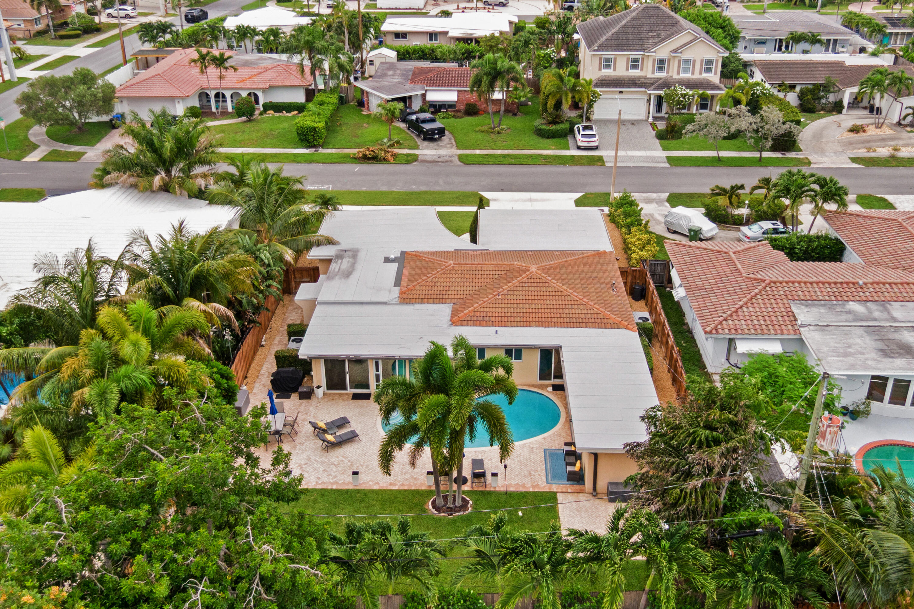IMPERIAL POINT 2 SEC - Residential