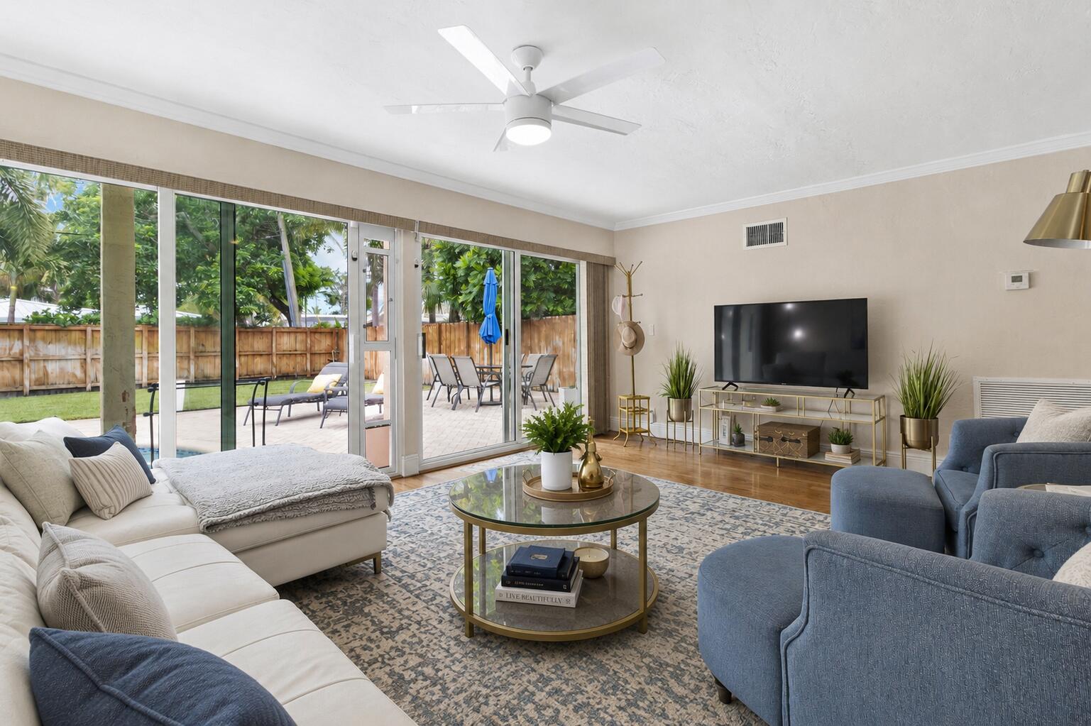 IMPERIAL POINT 2 SEC - Residential