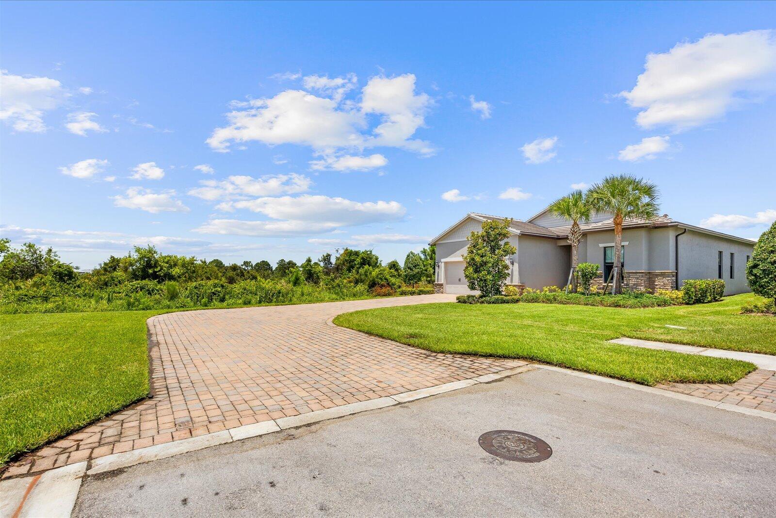 VERANDA GARDENS EAST PHASE 4 - Residential