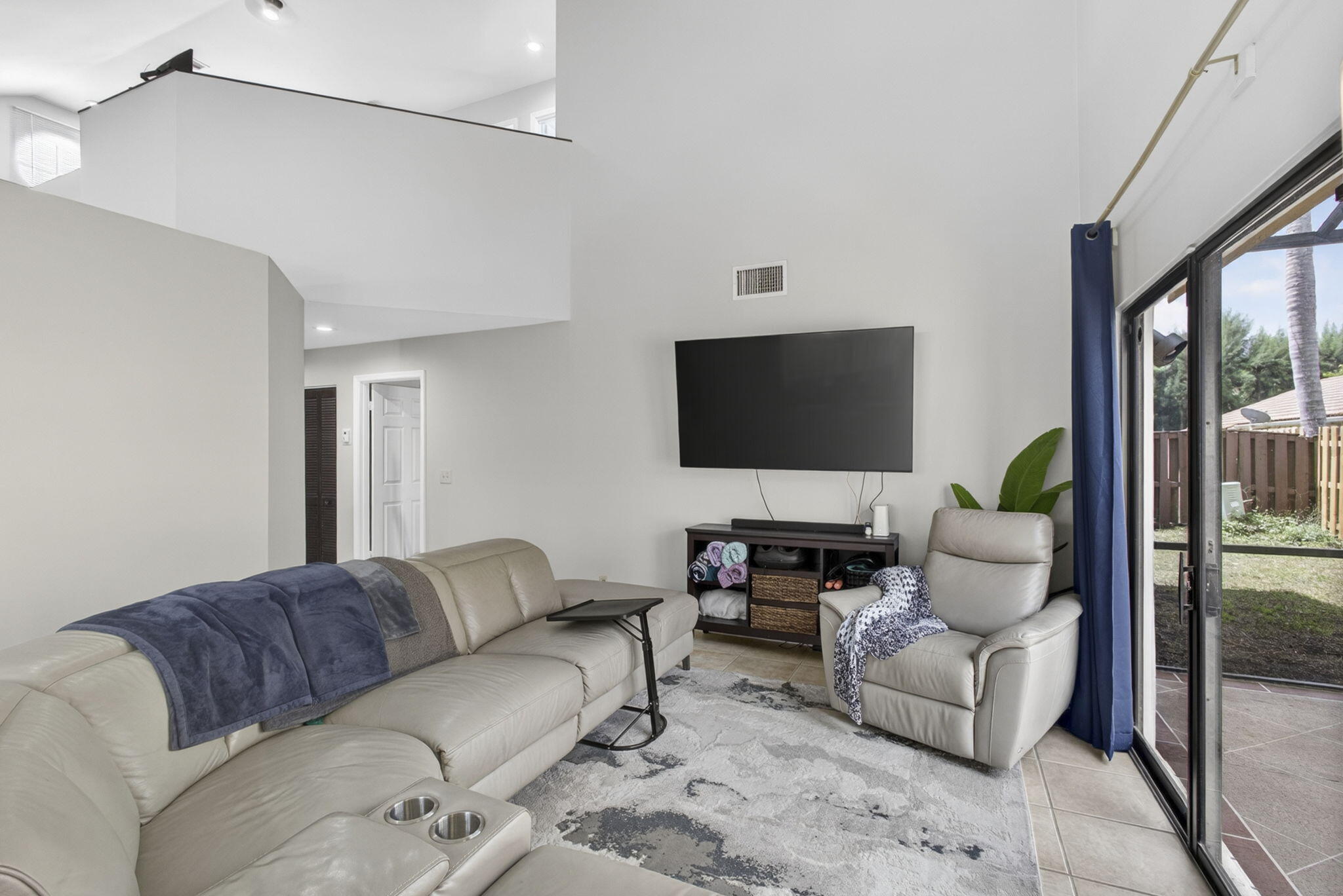 WELLINGTON TR 42B - Residential