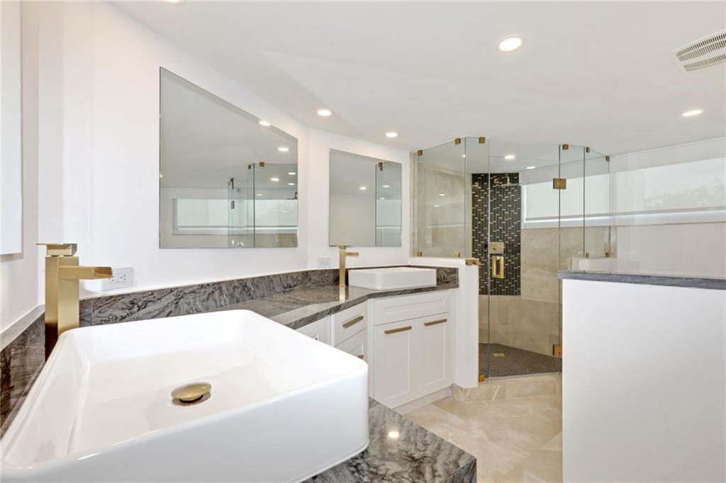 CORAL RIDGE - Residential