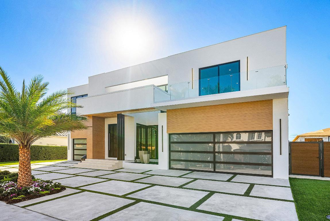 BOCA HARBOUR 5TH SEC - Residential