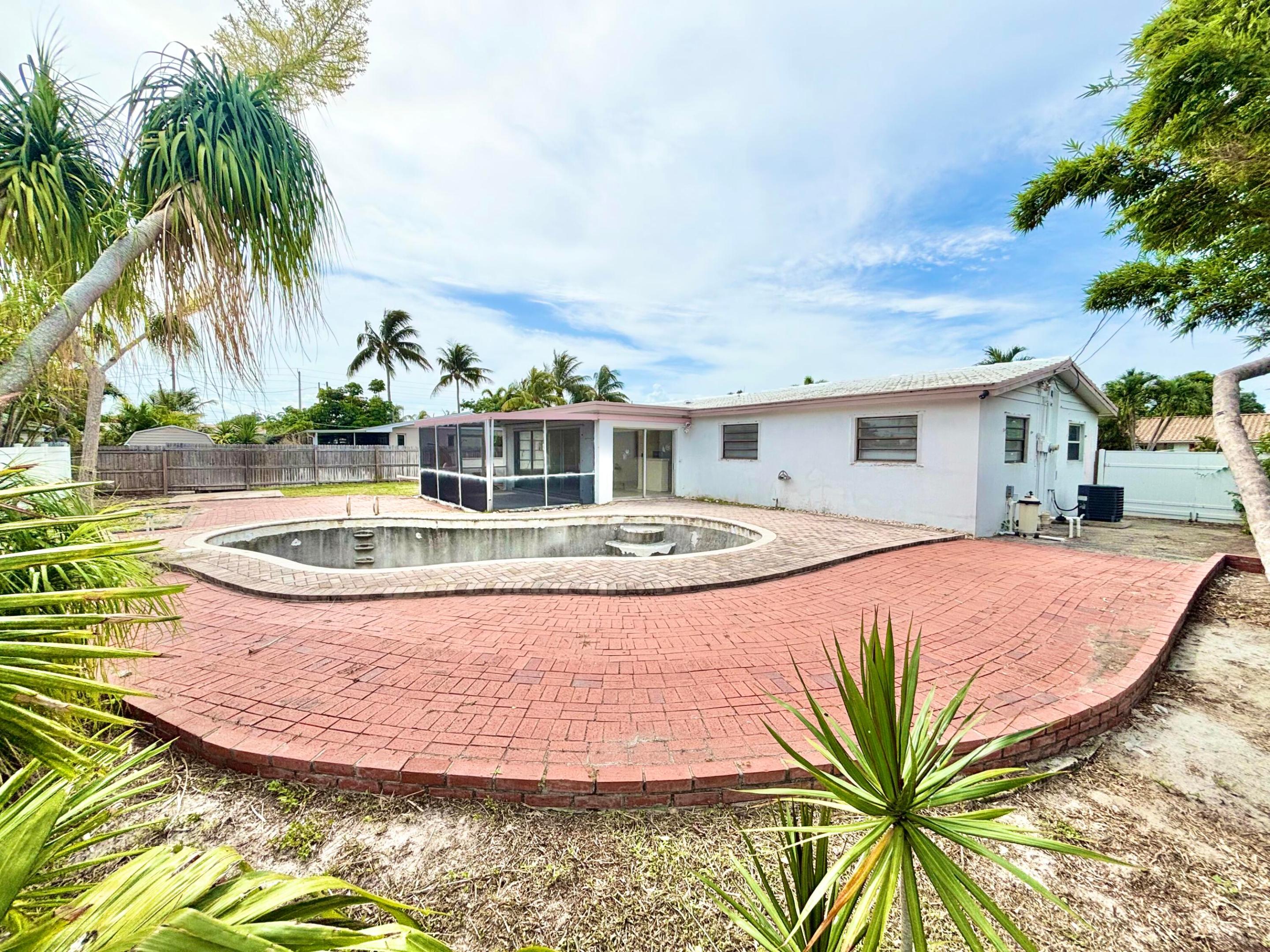 VILLA RICA - Residential