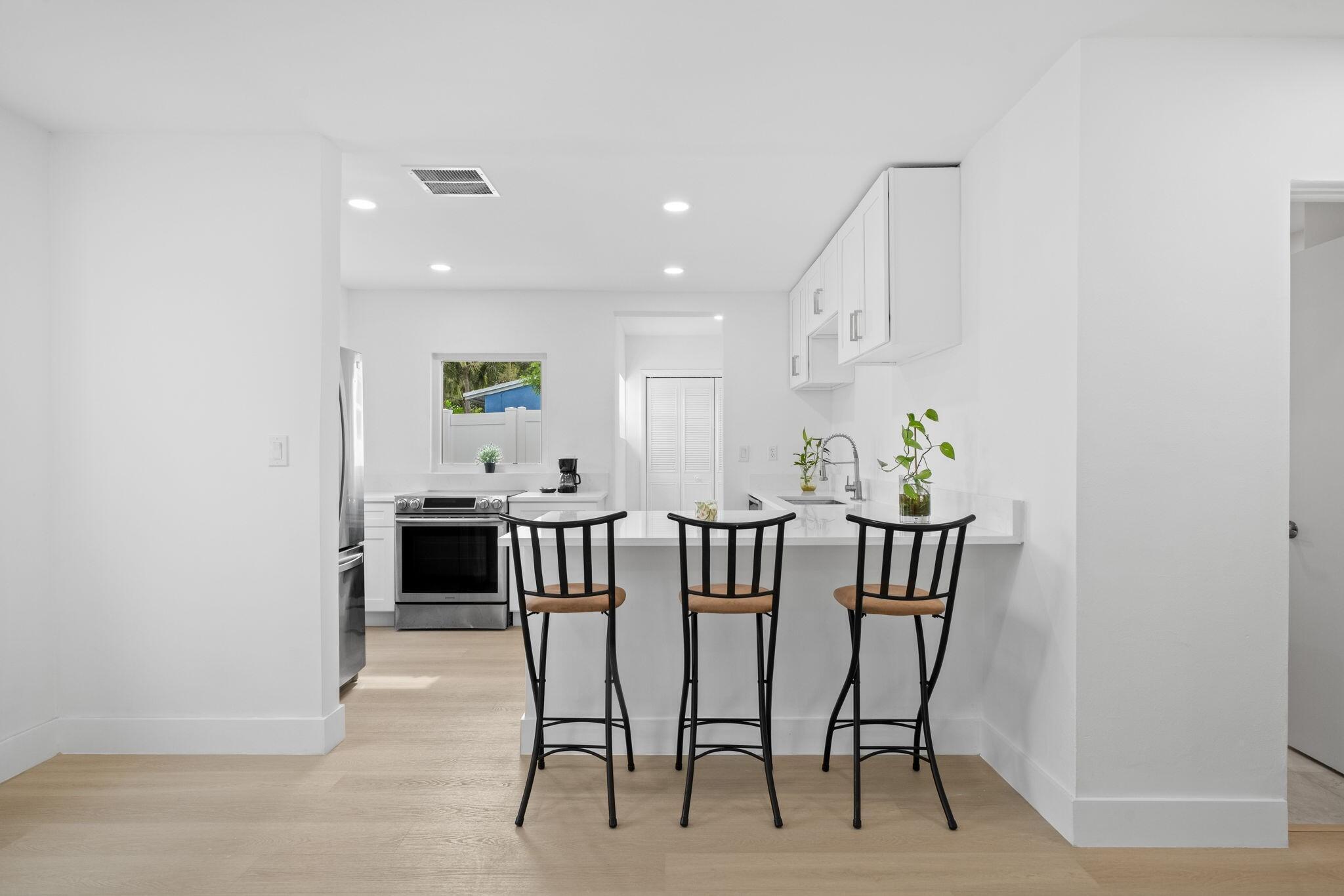 COLLIER ESTATES 3RD ADD - Residential
