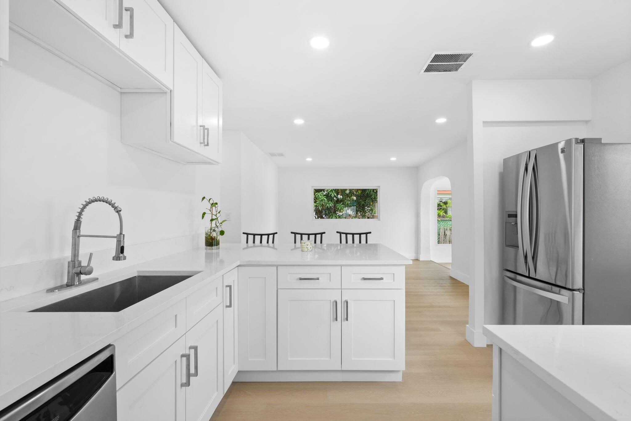 COLLIER ESTATES 3RD ADD - Residential