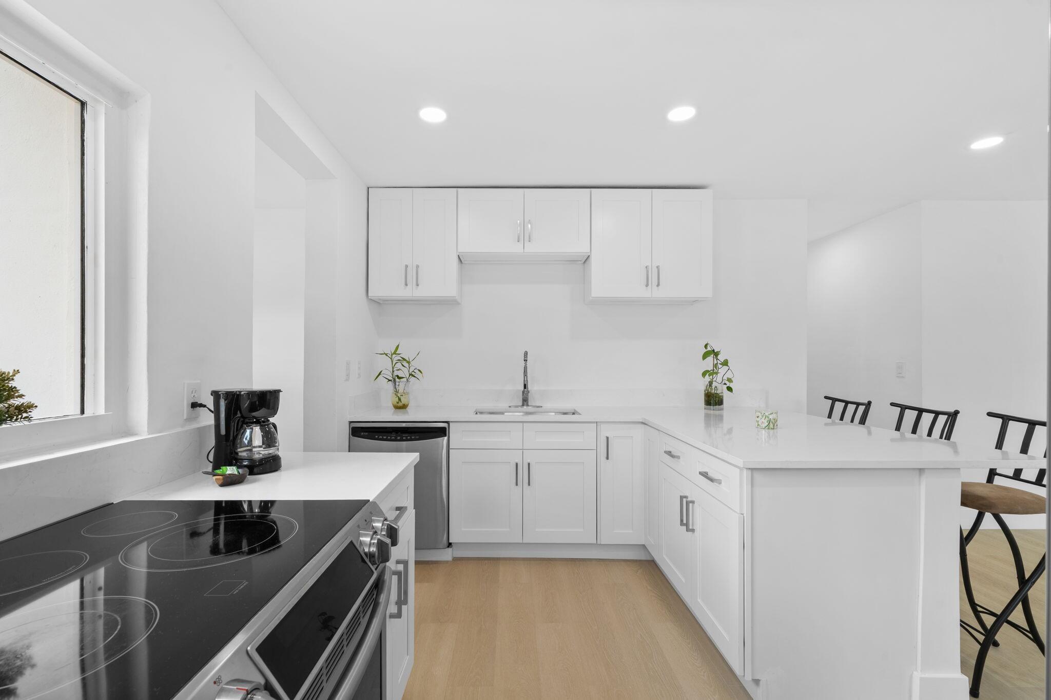 COLLIER ESTATES 3RD ADD - Residential