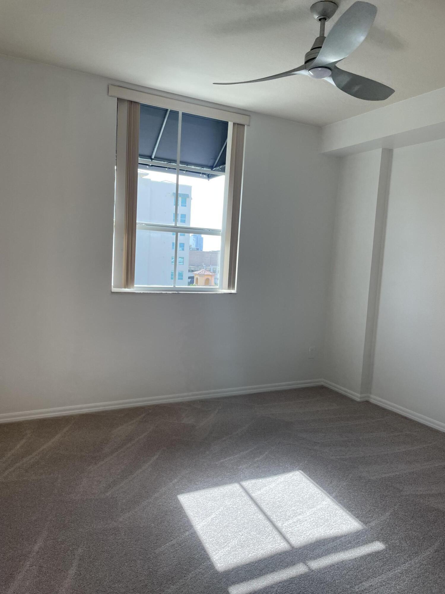 PRADO CONDO - Residential