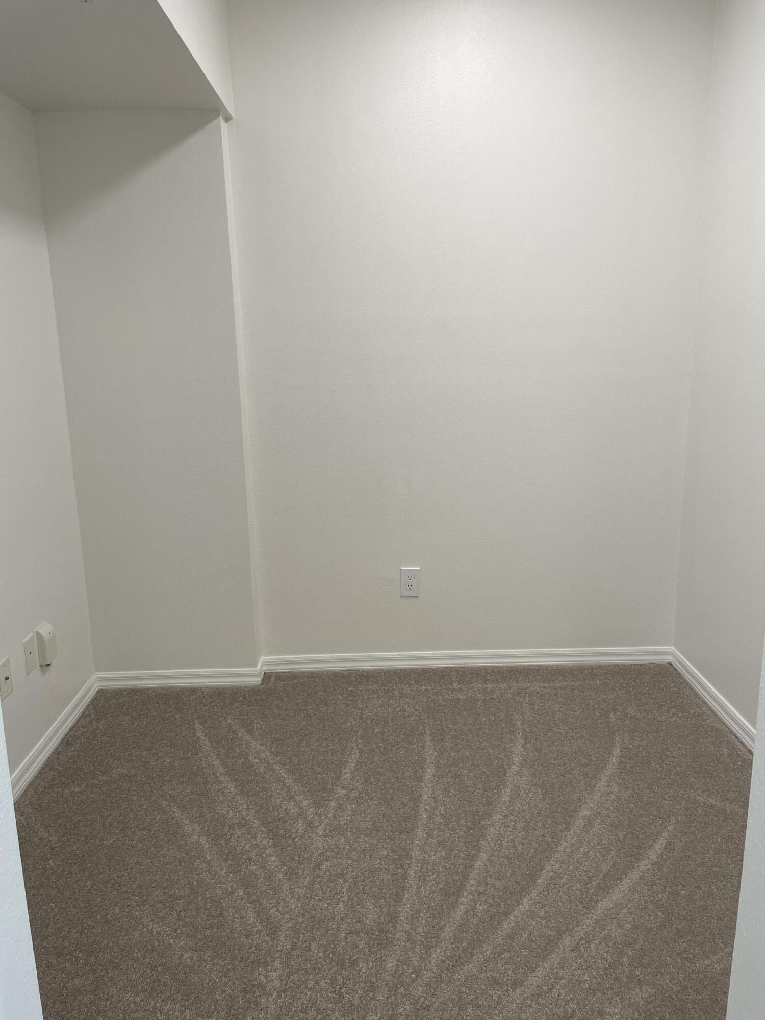 PRADO CONDO - Residential