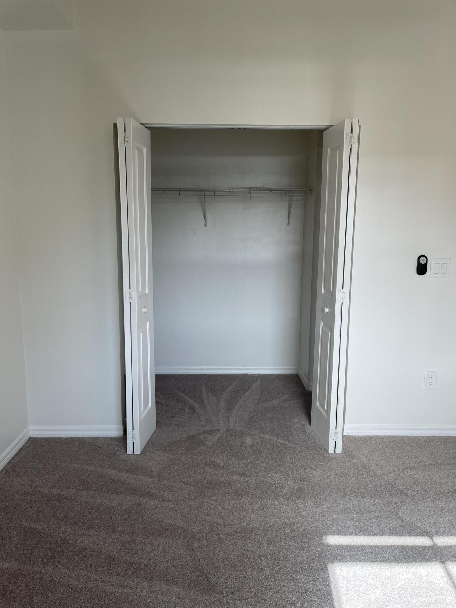 PRADO CONDO - Residential