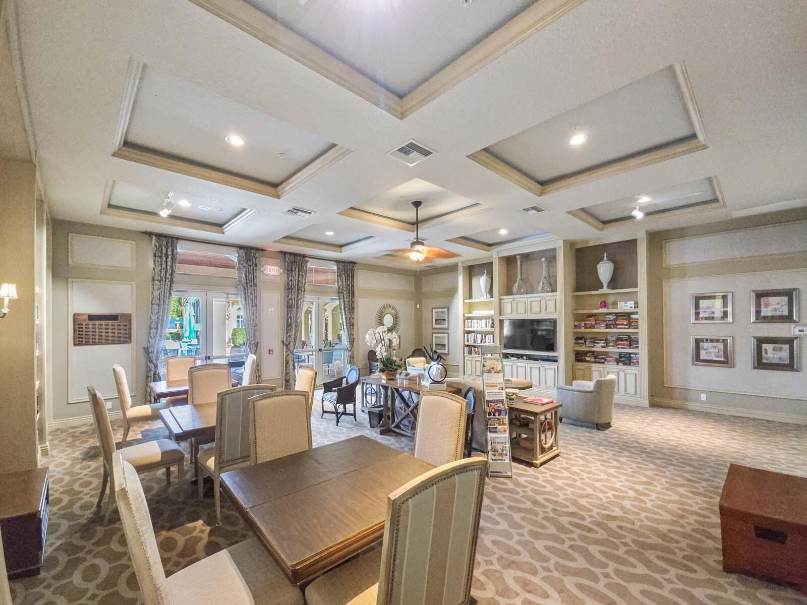 CASCADE LAKES - Residential Lease